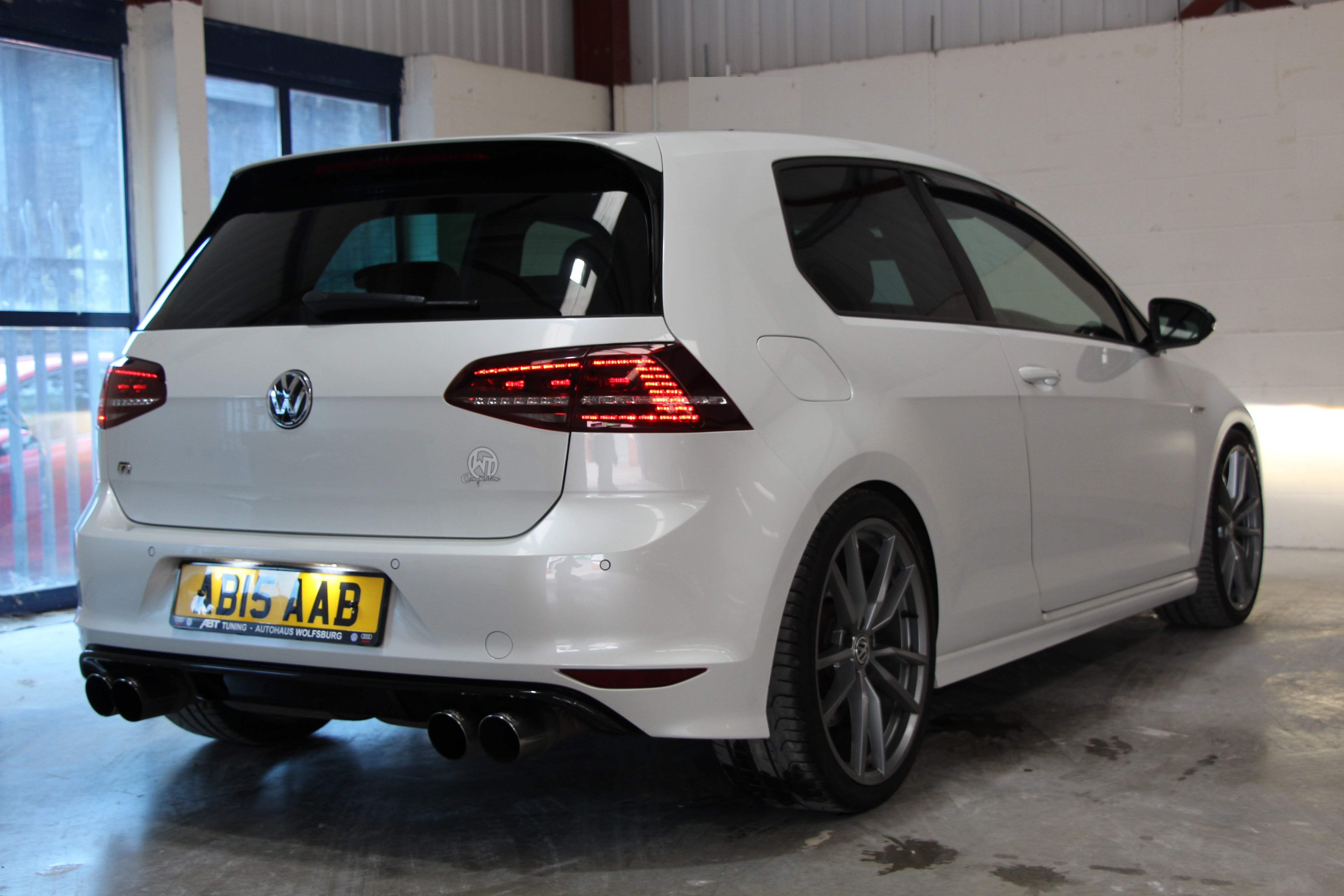 2015 (15) Volkswagen Golf 2.0 TSI BlueMotion Tech R DSG 4MOTION (s/s ...