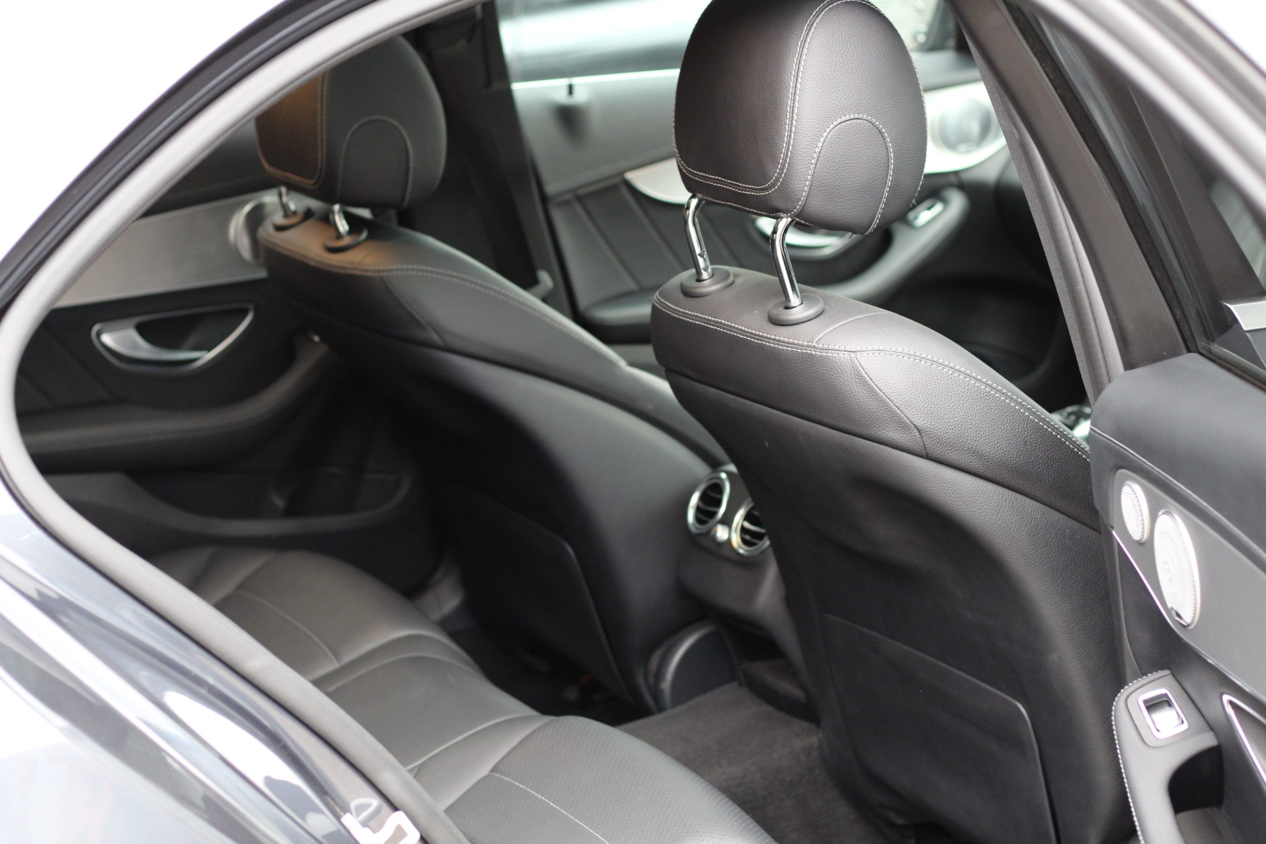 2015 (65) Mercedes-Benz C Class 2.1 C250d AMG Line (s/s) 4dr PREMIUM PLUS