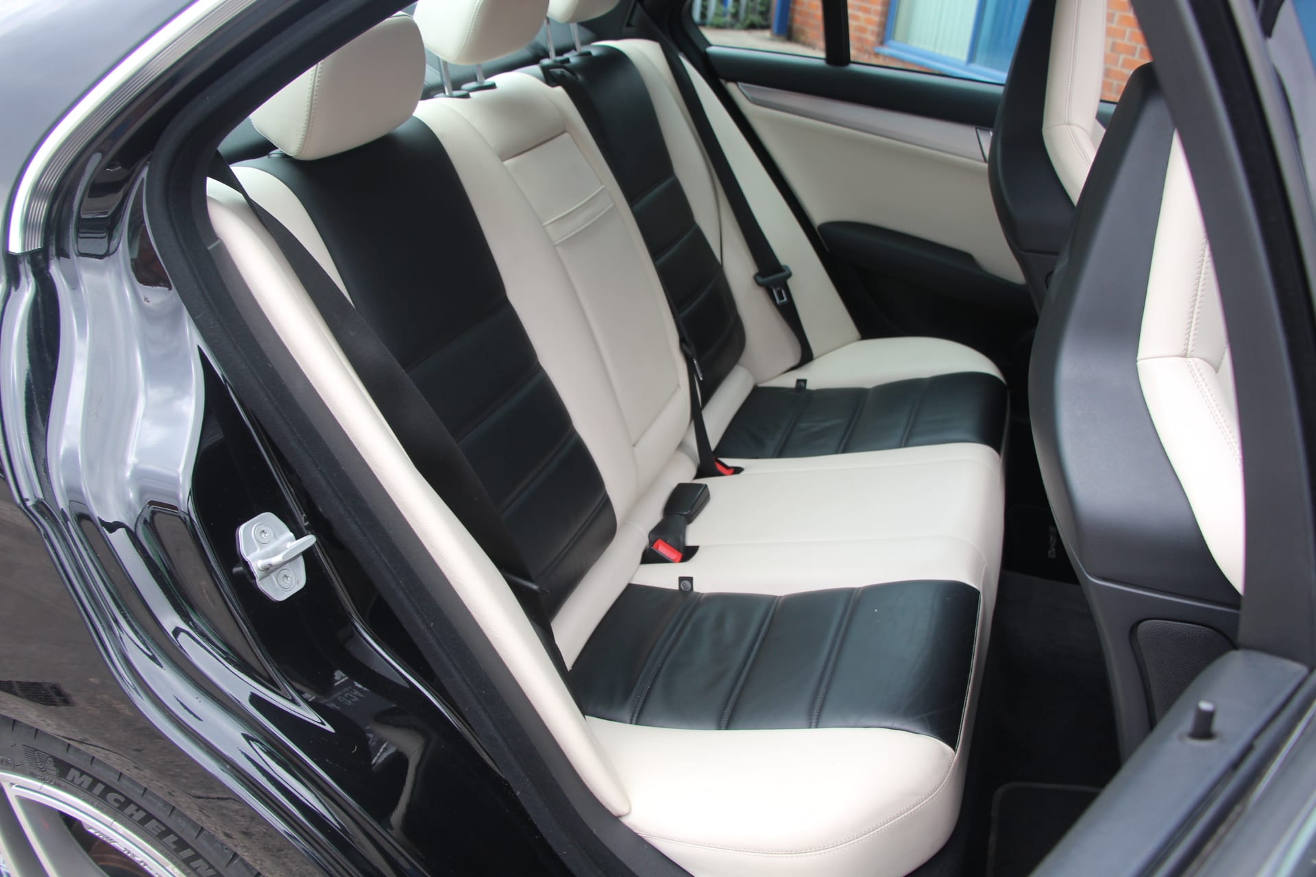 2012 (62) Mercedes-Benz C Class 6.3 C63 AMG MCT 7S 4dr