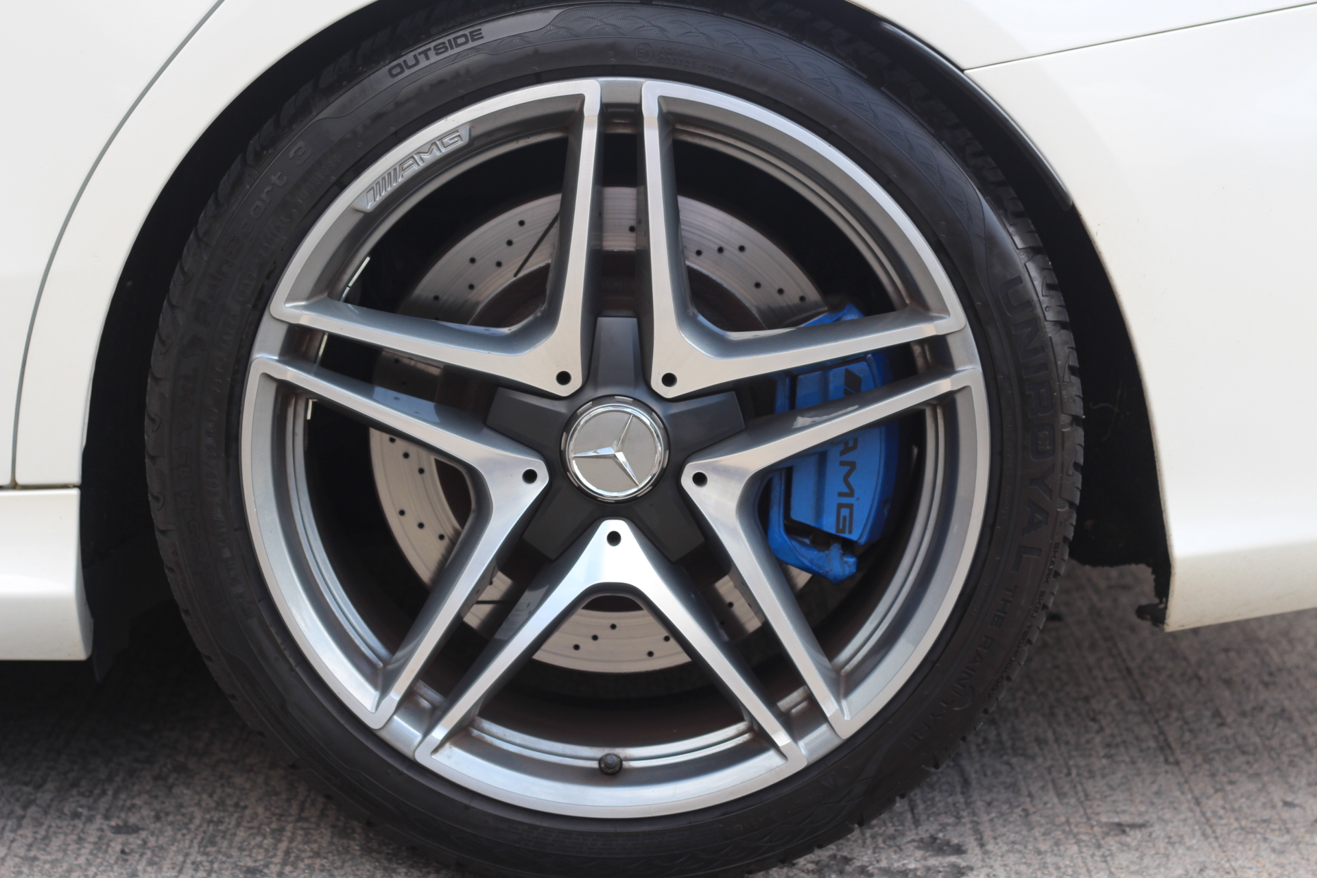 Mercedes-Benz C Class 4.0 C63 V8 BiTurbo AMG SpdS MCT (s/s) 4dr