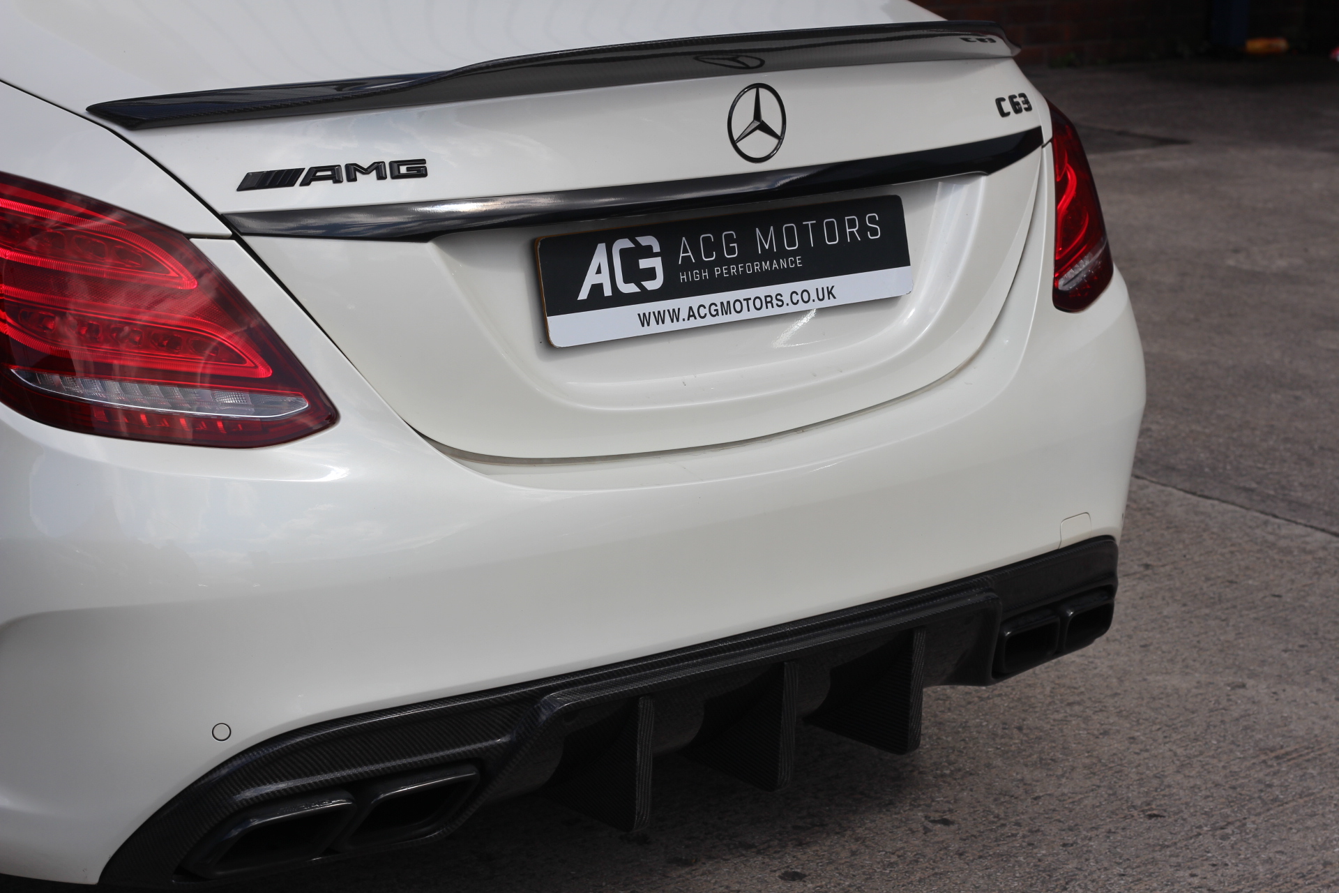 Mercedes-Benz C Class 4.0 C63 V8 BiTurbo AMG SpdS MCT (s/s) 4dr