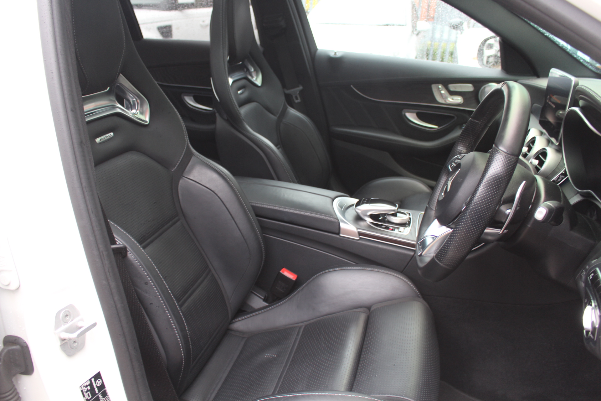 Mercedes-Benz C Class 4.0 C63 V8 BiTurbo AMG SpdS MCT (s/s) 4dr