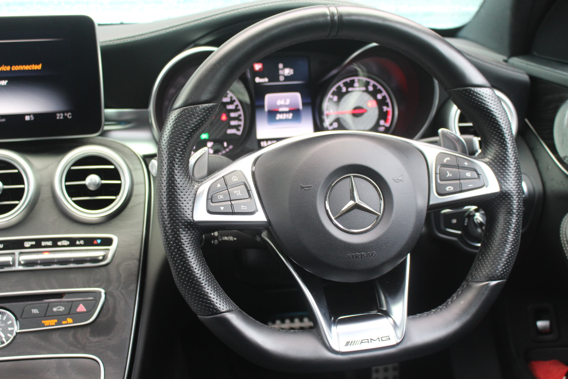 Mercedes-Benz C Class 4.0 C63 V8 BiTurbo AMG SpdS MCT (s/s) 4dr