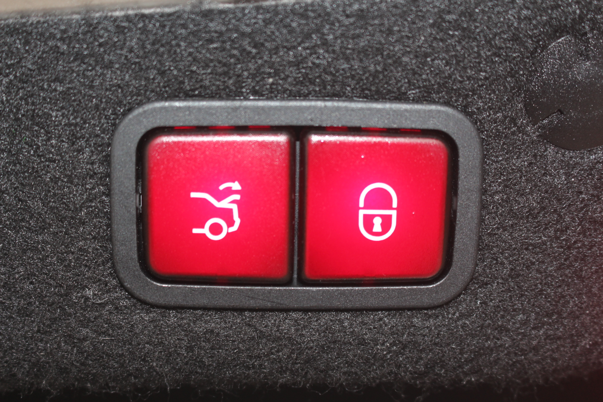 Mercedes-Benz C Class 4.0 C63 V8 BiTurbo AMG SpdS MCT (s/s) 4dr