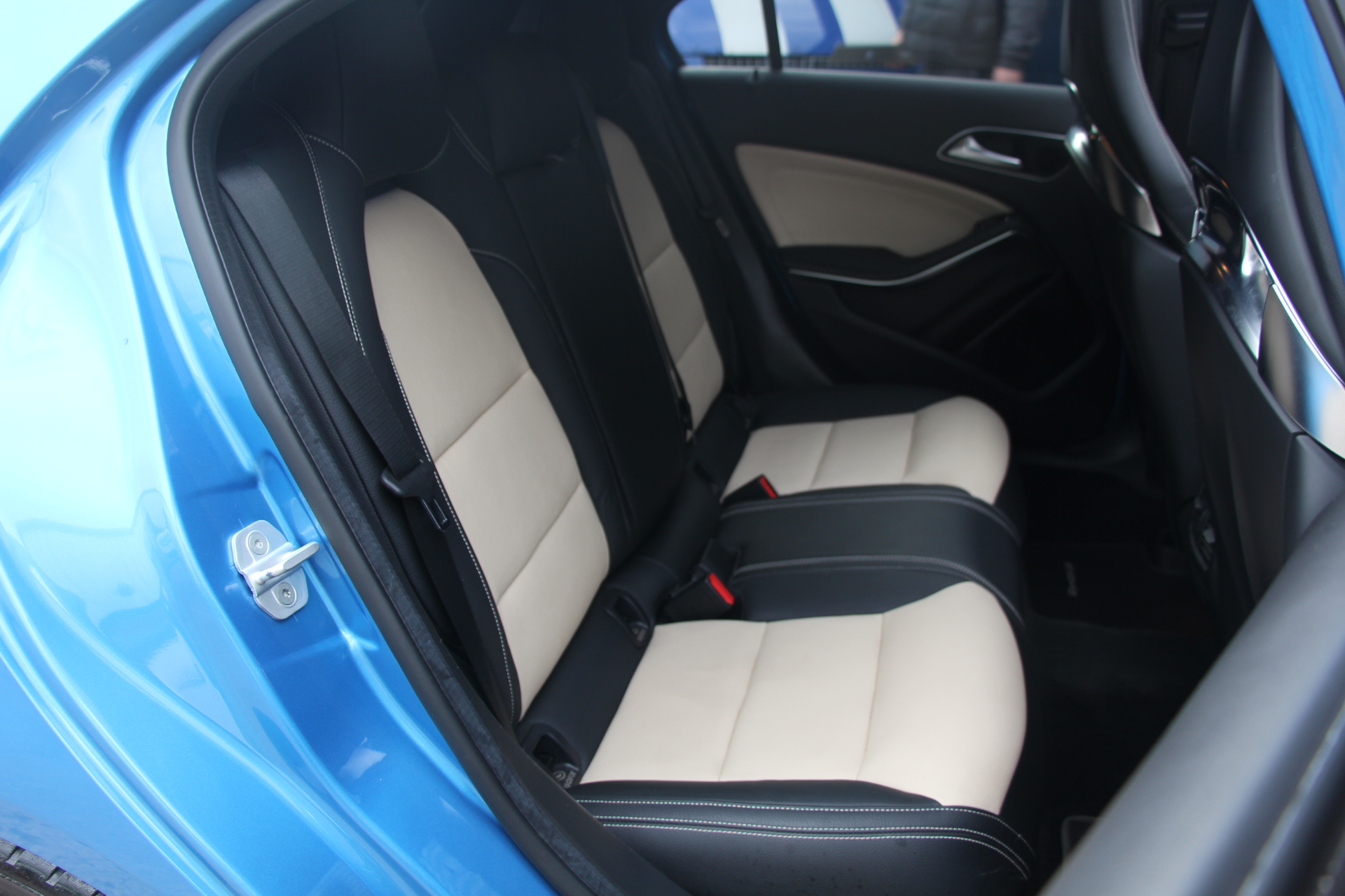 2016 (16) Mercedes-Benz A Class 2.0 A45 AMG (Premium) Speedshift DCT 4MATIC (s/s