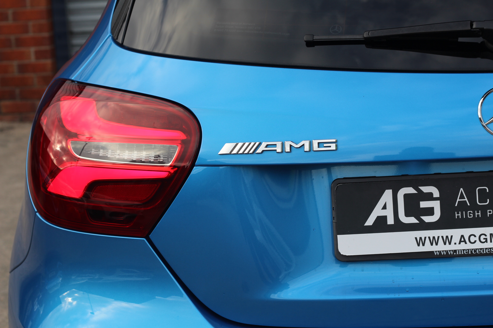 2016 (16) Mercedes-Benz A Class 2.0 A45 AMG (Premium) Speedshift DCT 4MATIC (s/s