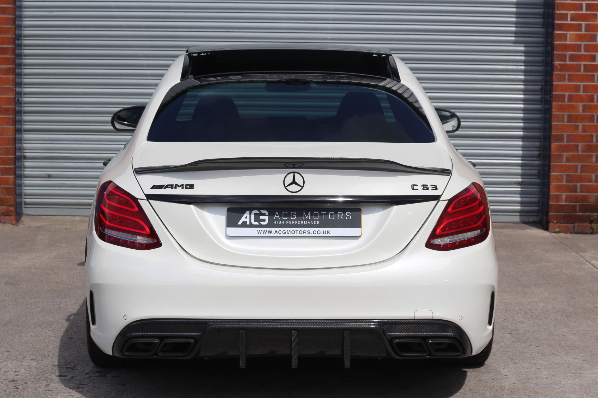 Mercedes-Benz C Class 4.0 C63 V8 BiTurbo AMG SpdS MCT (s/s) 4dr