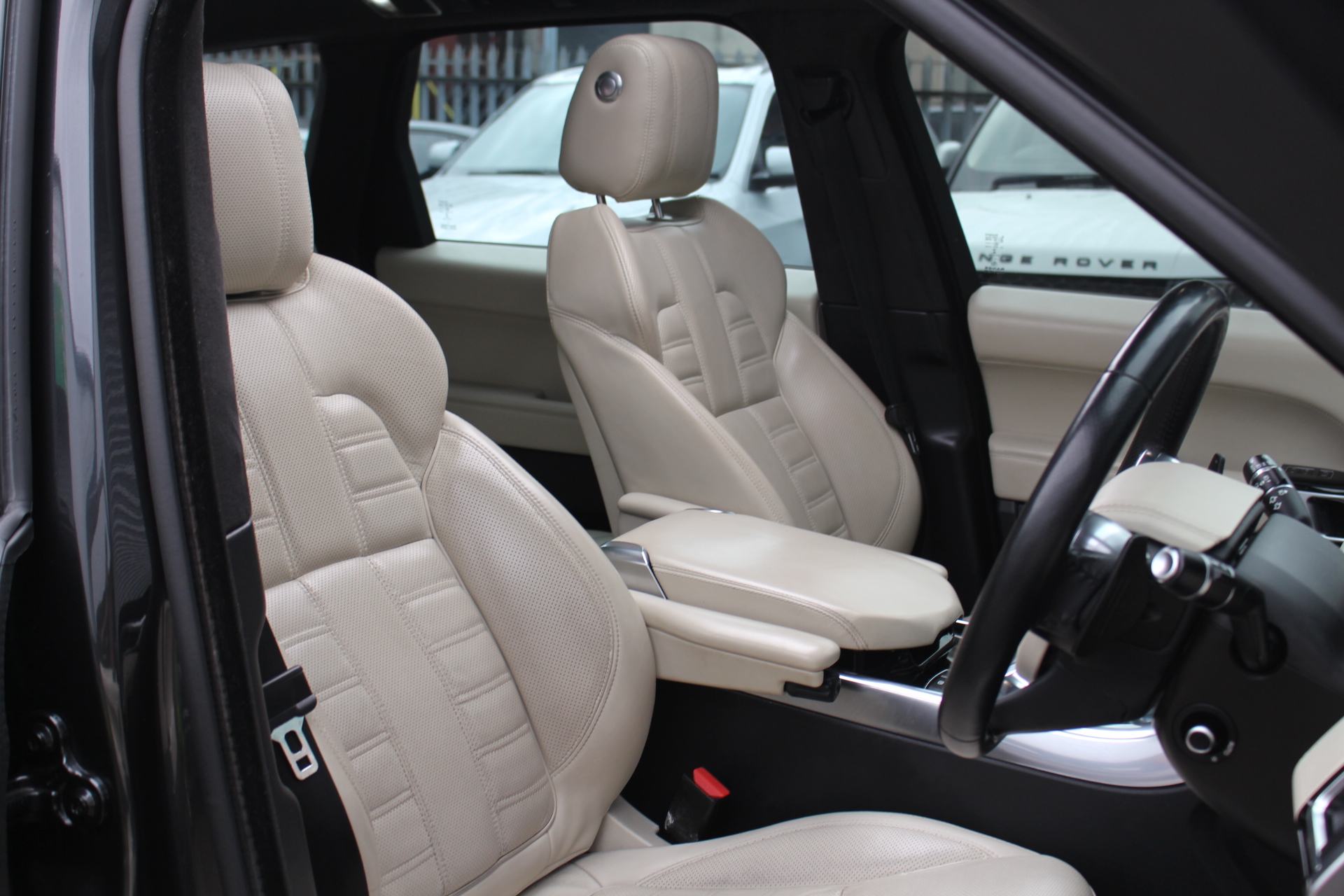 2014 (14) Land Rover Range Rover Sport 4.4 SD V8 Autobiography Dynamic 4X4 5dr