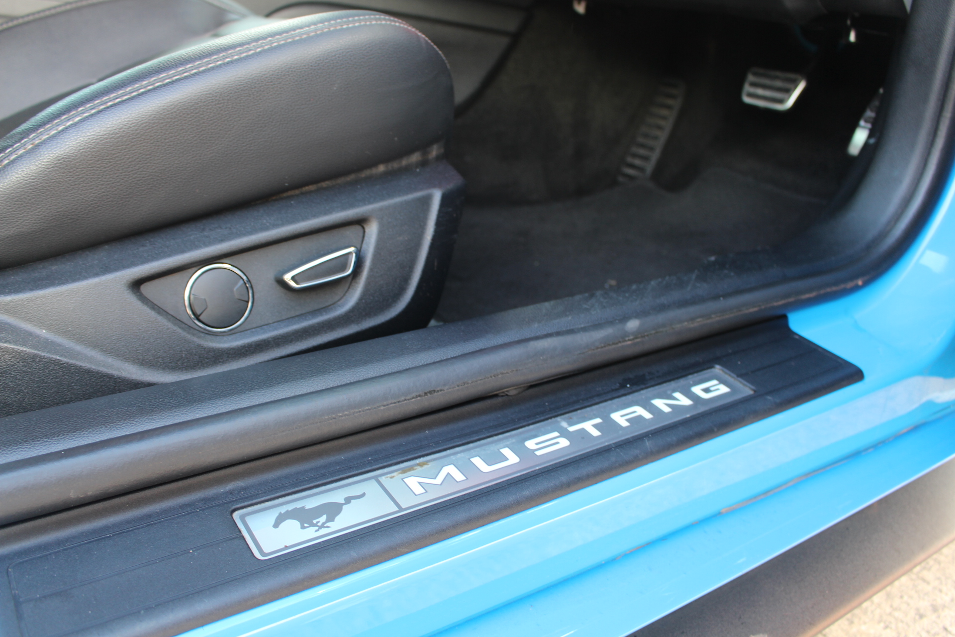 2017 (67) Ford Mustang 5.0 V8 GT Fastback SelShift 2dr