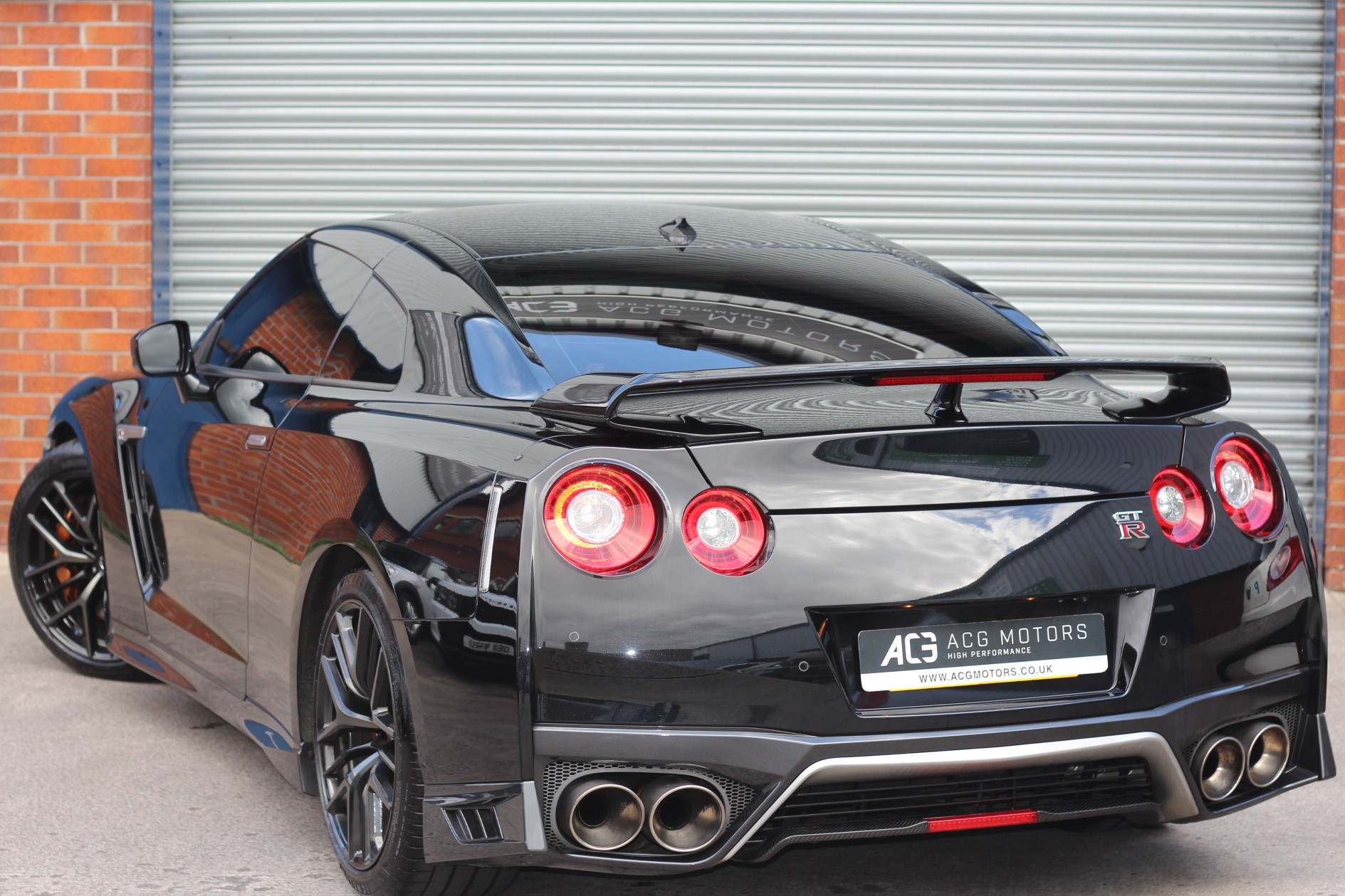 2017 (17) Nissan GT-R 3.8 V6 Prestige Auto 4WD 2dr