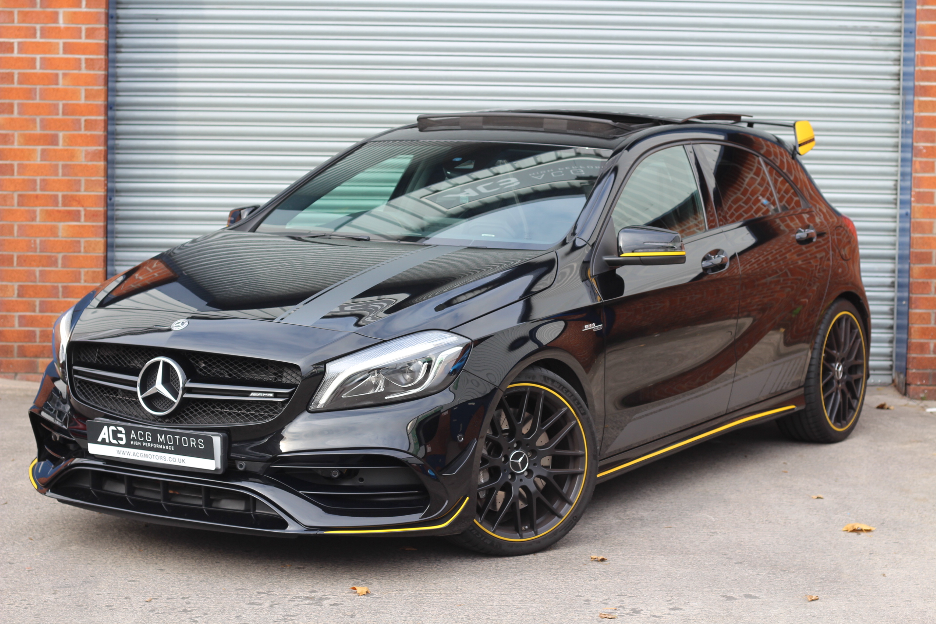 2017 (67) Mercedes-Benz A Class 2.0 A45 AMG Yellow Night Edition SpdS DCT 4MATIC (s/s) 5dr