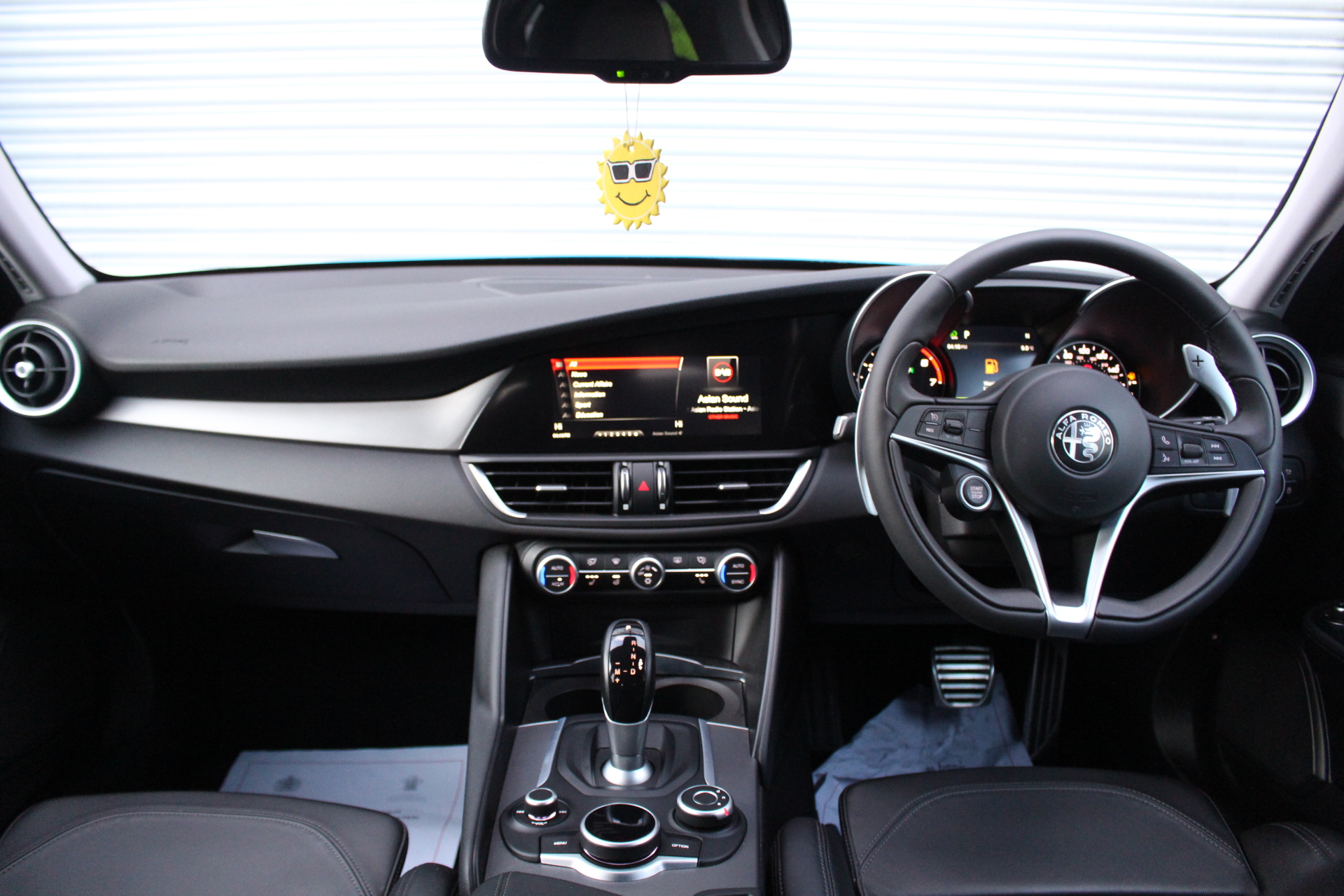 2017 (67) Alfa Romeo Giulia 2.0T Veloce Auto (s/s) 4dr