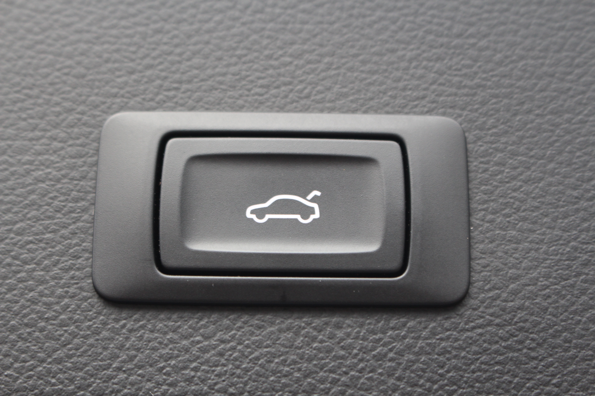 2016 (16) Audi RS6 Avant 4.0 TFSI V8 Avant Tiptronic quattro (s/s) 5dr