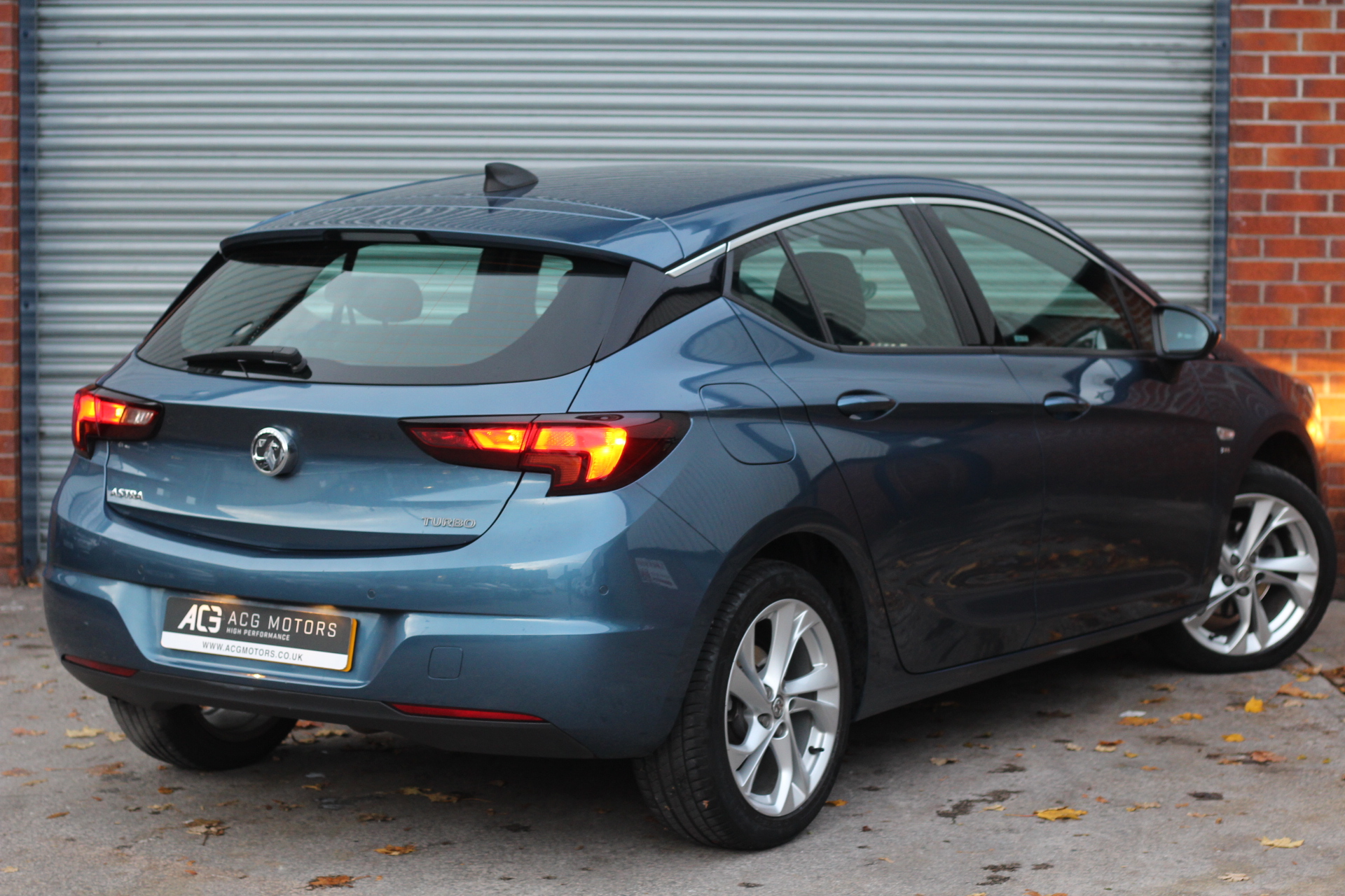 2016 (66) Vauxhall Astra 1.4i Turbo SRi Nav Auto (s/s) 5dr ACG Motors