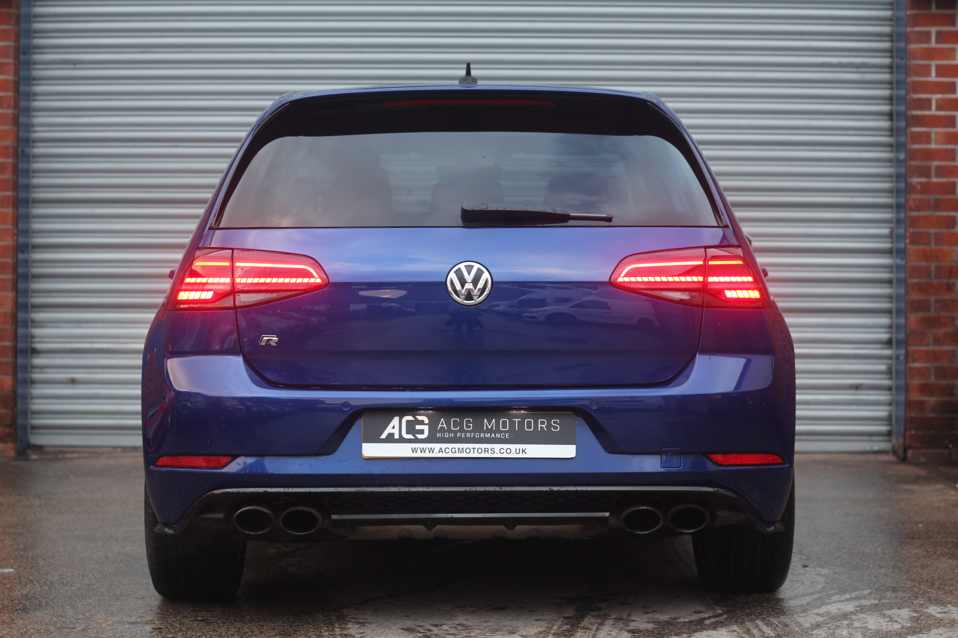 2017 (17) Volkswagen Golf 2.0 TSI BlueMotion Tech R DSG 4Motion (s/s) 5dr