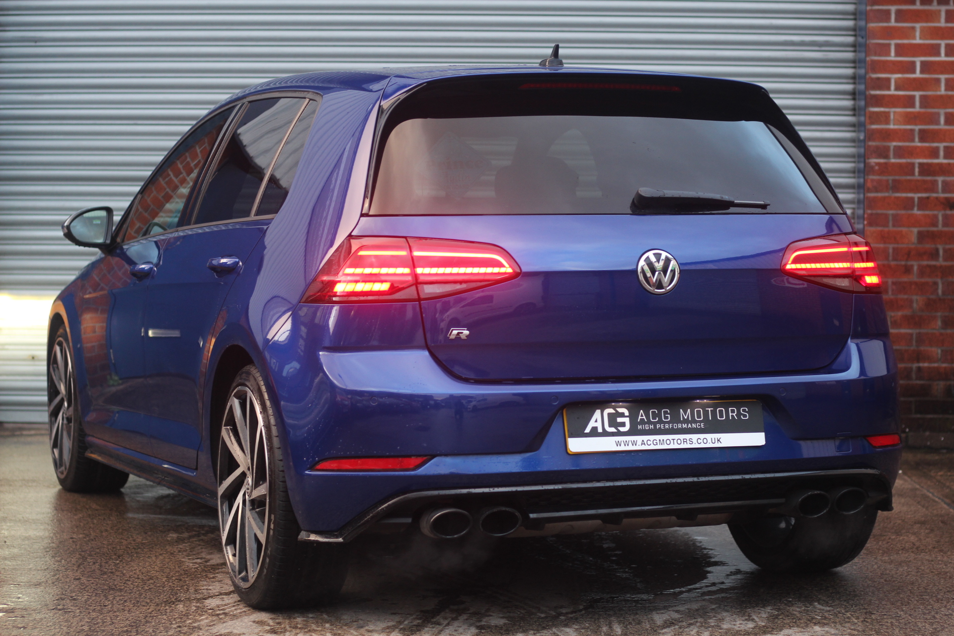 2017 (17) Volkswagen Golf 2.0 TSI BlueMotion Tech R DSG 4Motion (s/s) 5dr