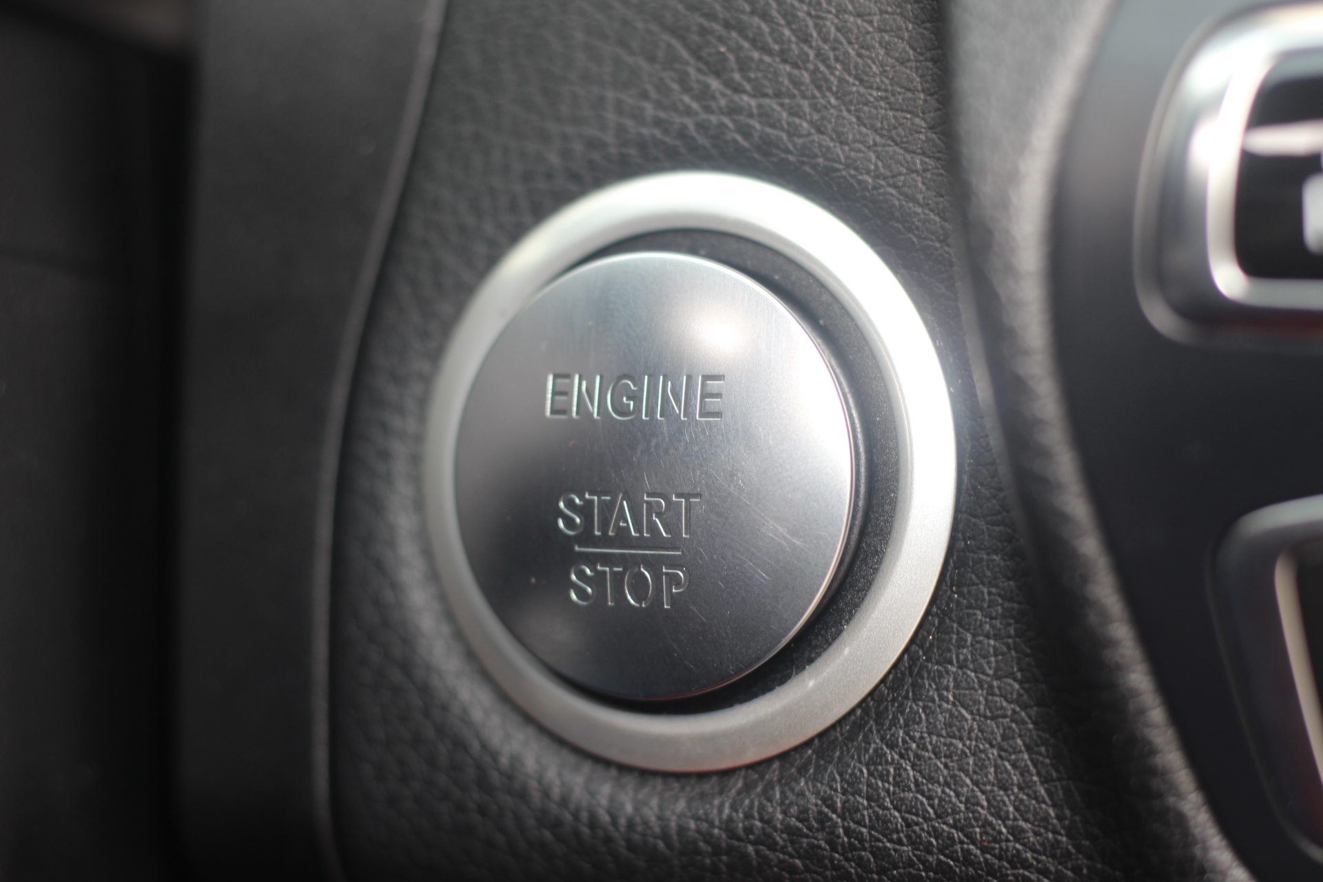 2016 (66) Mercedes-Benz C Class 4.0 C63 V8 BiTurbo AMG S (Premium) SpdS MCT (s/s) 4dr