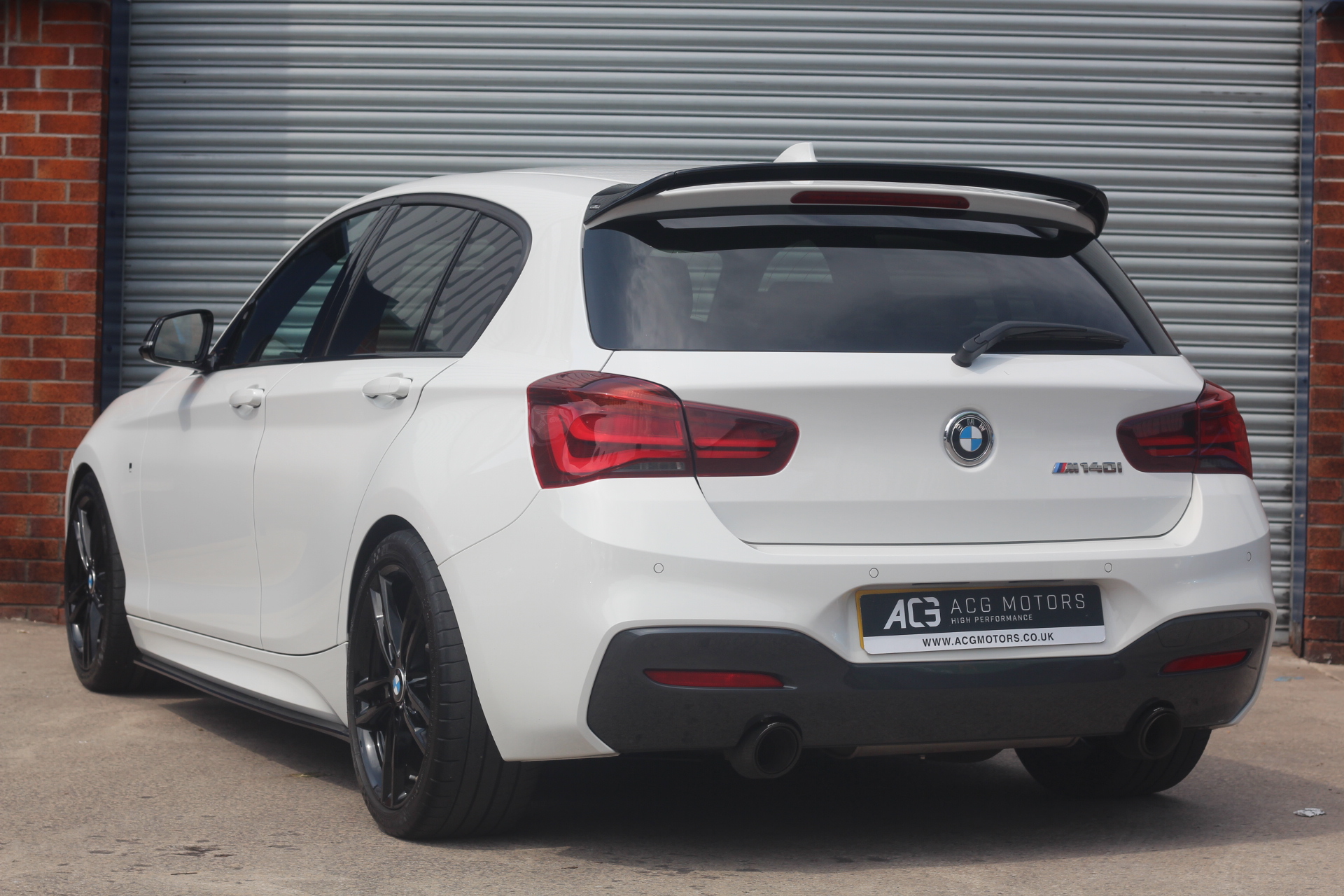 2018 (68) BMW 1 Series 3.0 M140i GPF Shadow Edition Sports Hatch Auto (s/s) 5dr