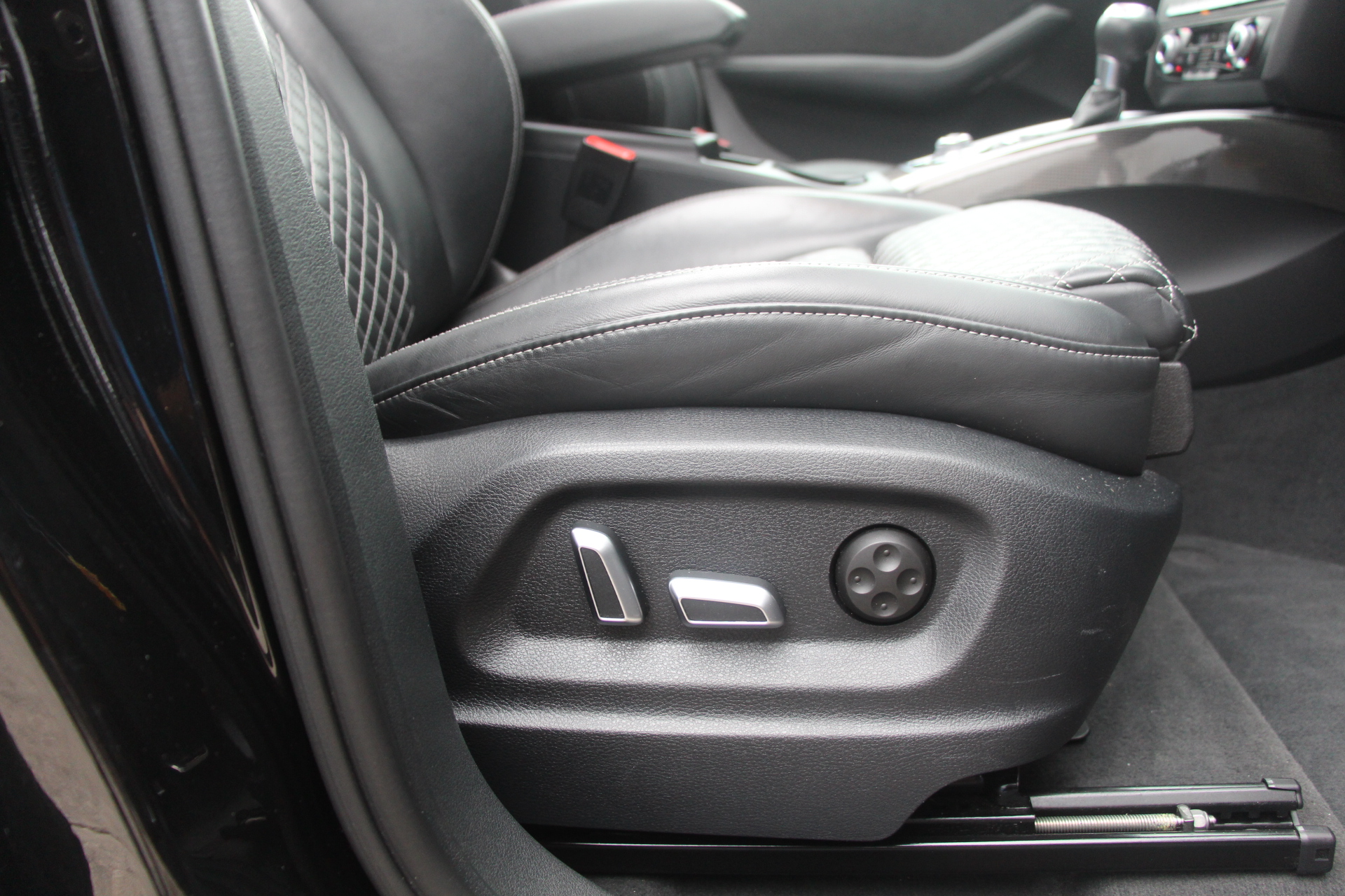 2017 (17) Audi SQ5 3.0 BiTDi Plus Special Edition Tiptronic quattro (s/s) 5dr