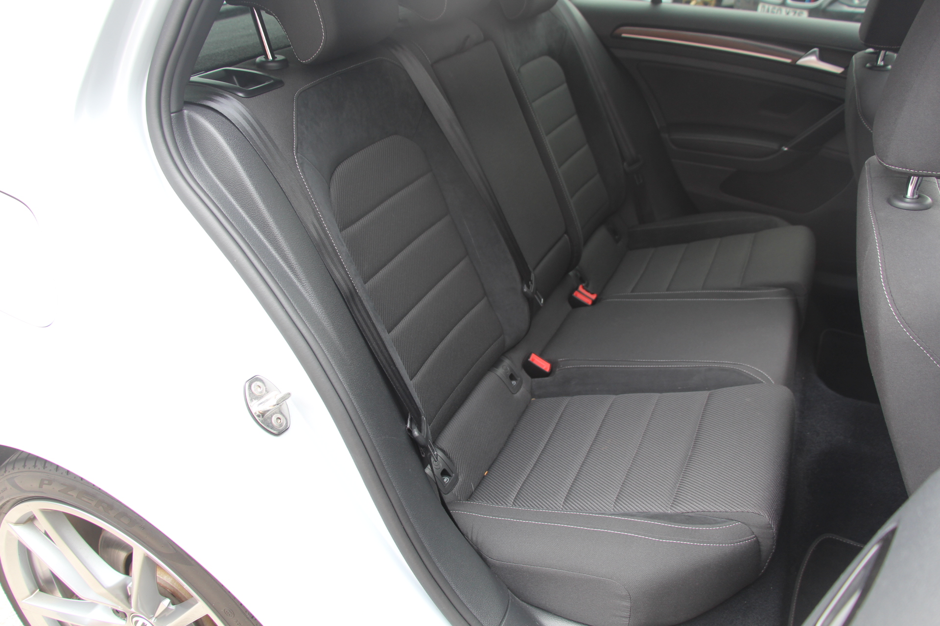 2017 (67) Volkswagen Golf 2.0 TSI R DSG 4Motion (s/s) 5dr