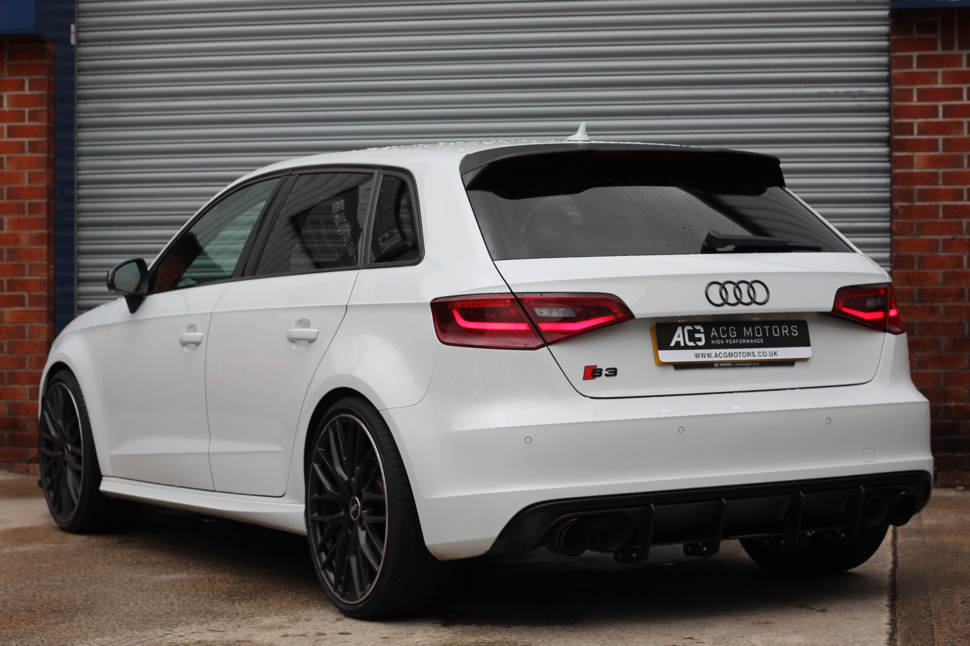 2015 (15) Audi S3 2.0 TFSI Sportback S Tronic quattro 5dr