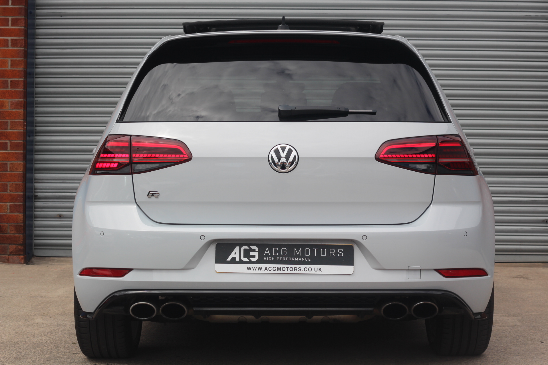 2017 (67) Volkswagen Golf 2.0 TSI R DSG 4Motion (s/s) 5dr