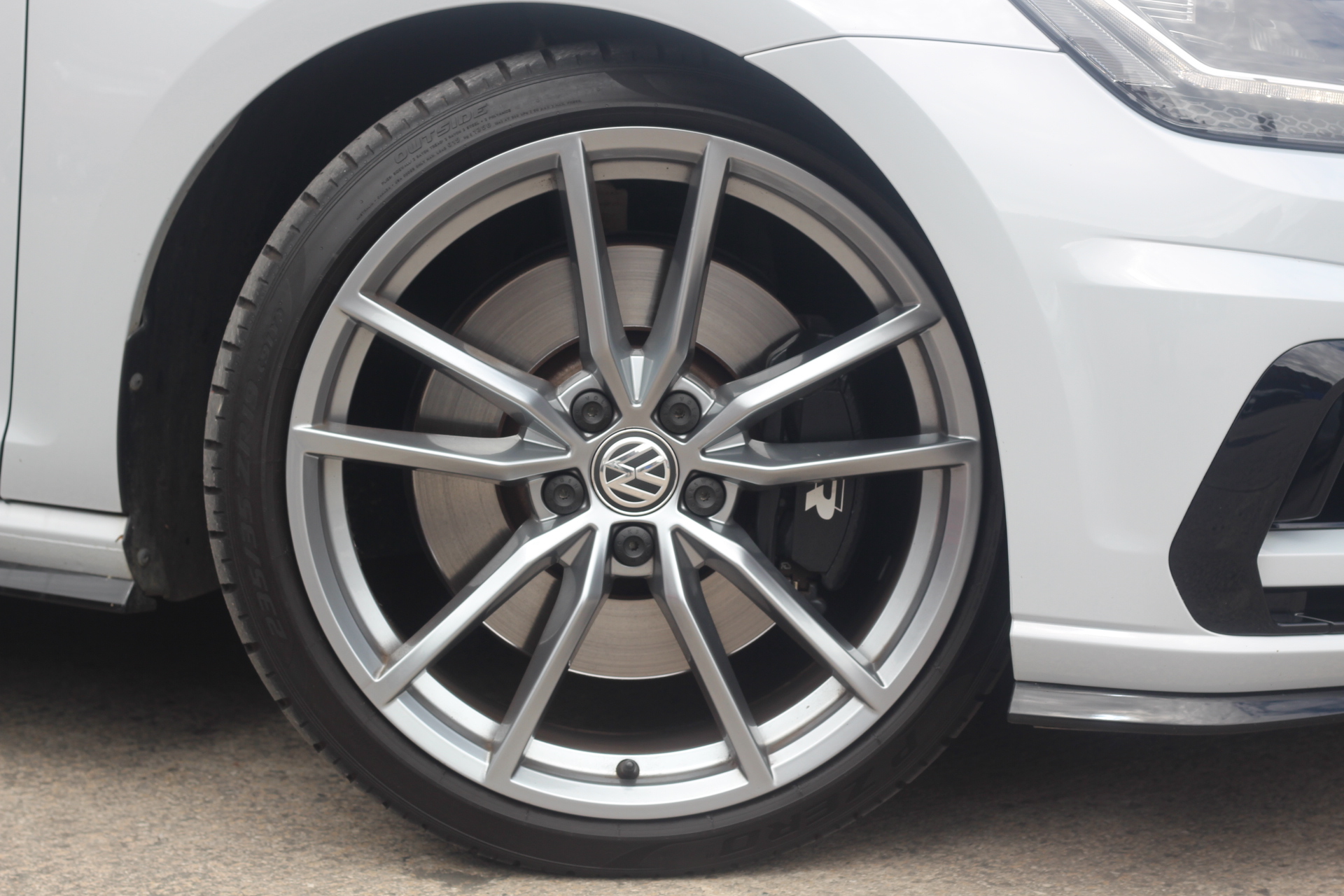 2017 (67) Volkswagen Golf 2.0 TSI R DSG 4Motion (s/s) 5dr