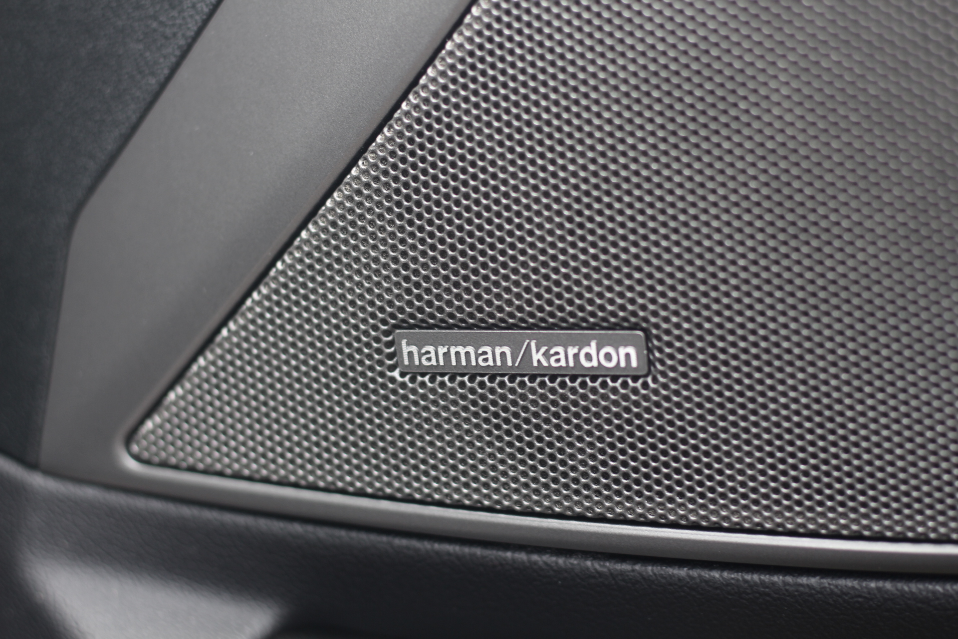 2019 (19) BMW 3 Series 2.0 320d M Sport Auto (s/s) 4dr