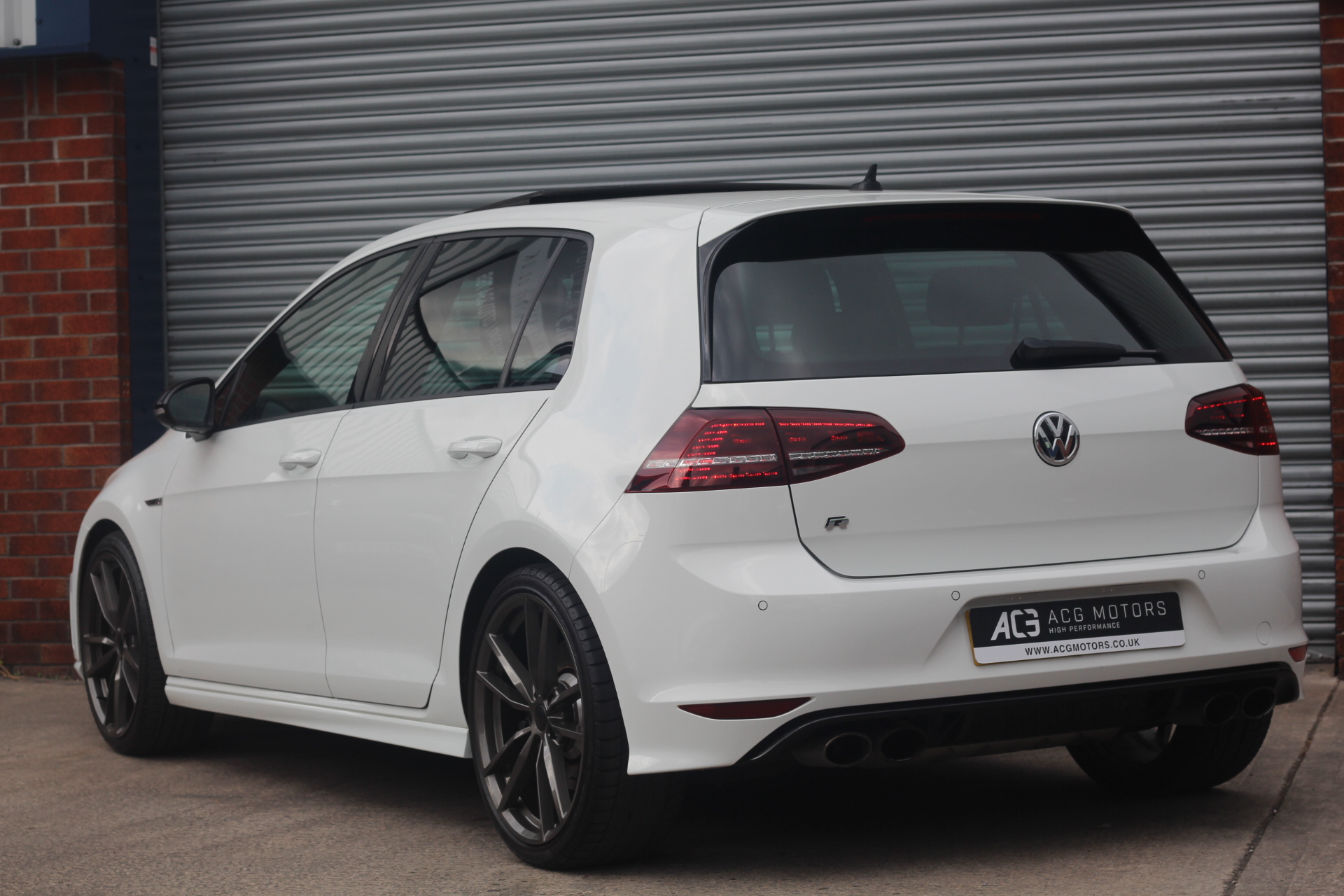 2016 (65) Volkswagen Golf 2.0 TSI BlueMotion Tech R DSG 4MOTION (s/s) 5dr