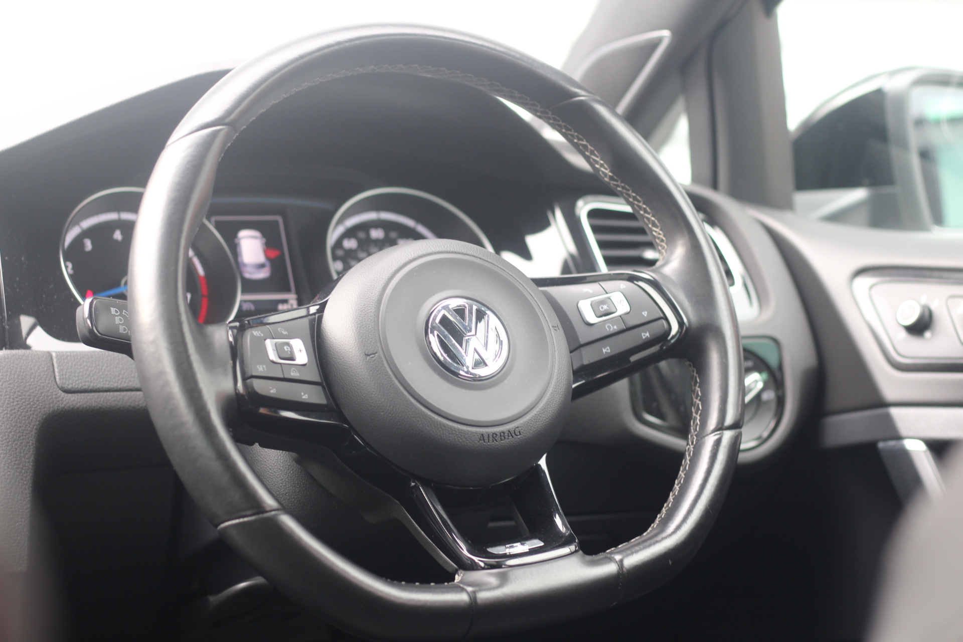 2016 (65) Volkswagen Golf 2.0 TSI BlueMotion Tech R DSG 4MOTION (s/s) 5dr