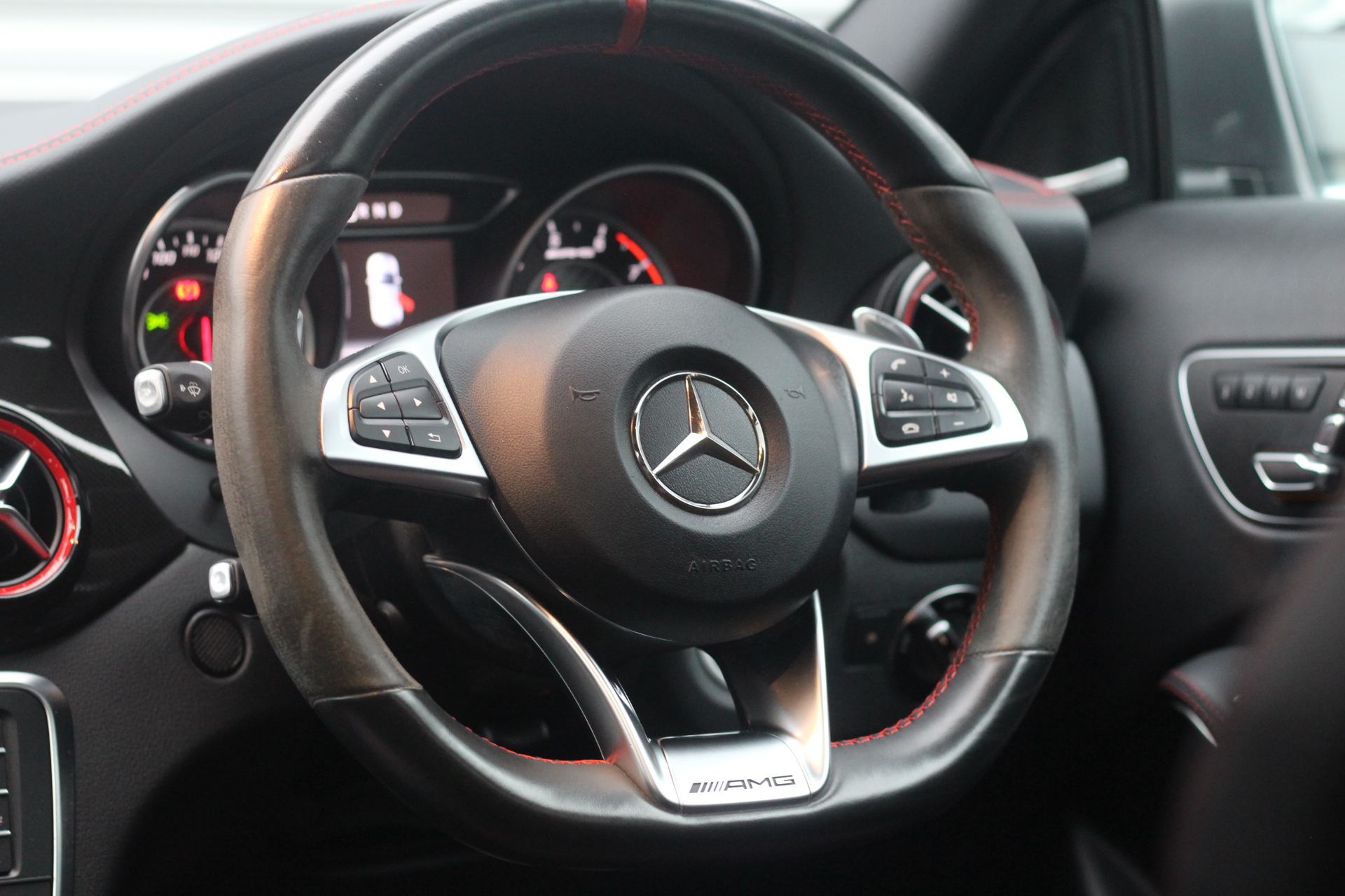 2017 (17) Mercedes-Benz GLA Class 2.0 GLA45 AMG (Premium) SpdS DCT 4MATIC (s/s) 5dr