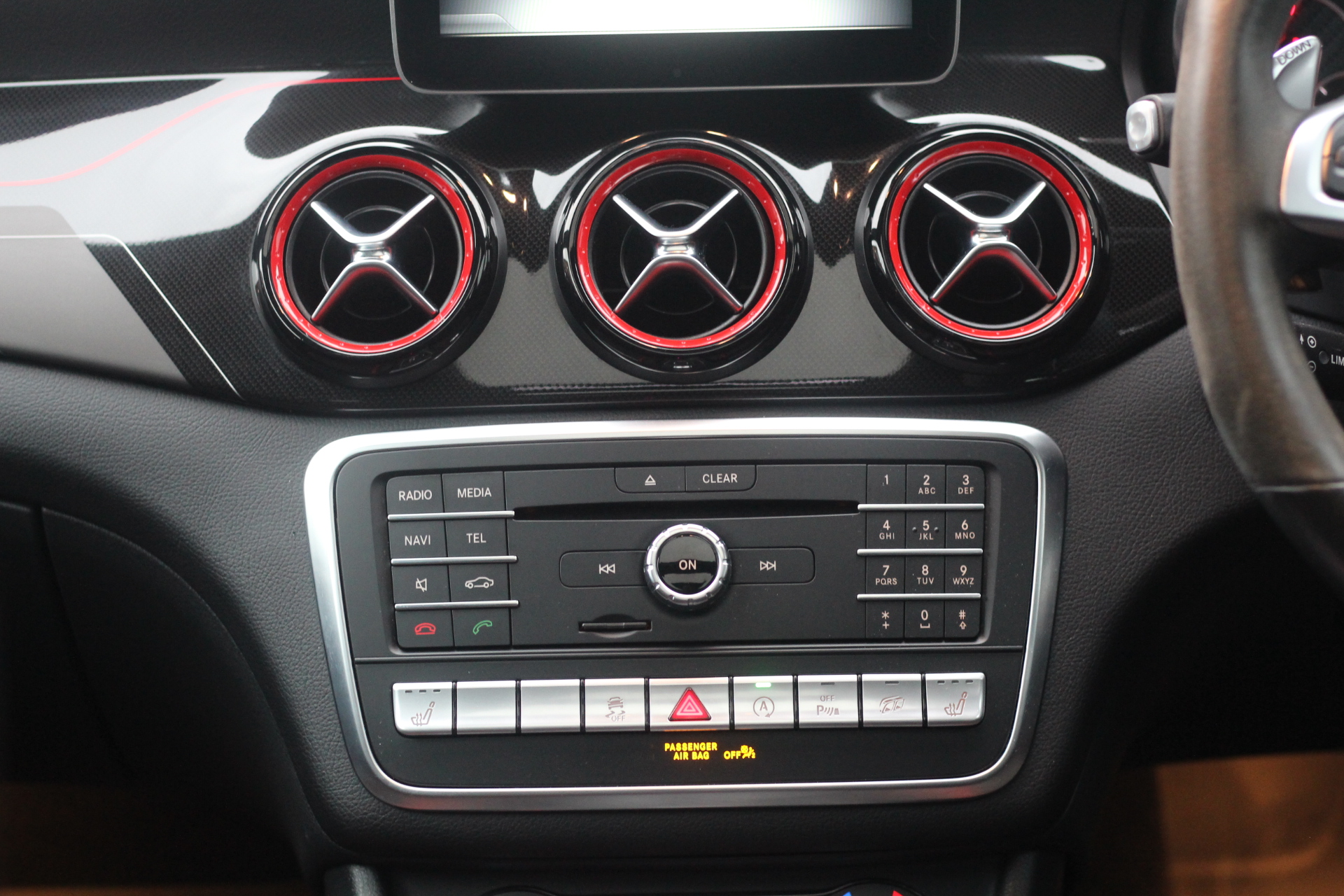 2017 (17) Mercedes-Benz GLA Class 2.0 GLA45 AMG (Premium) SpdS DCT 4MATIC (s/s) 5dr