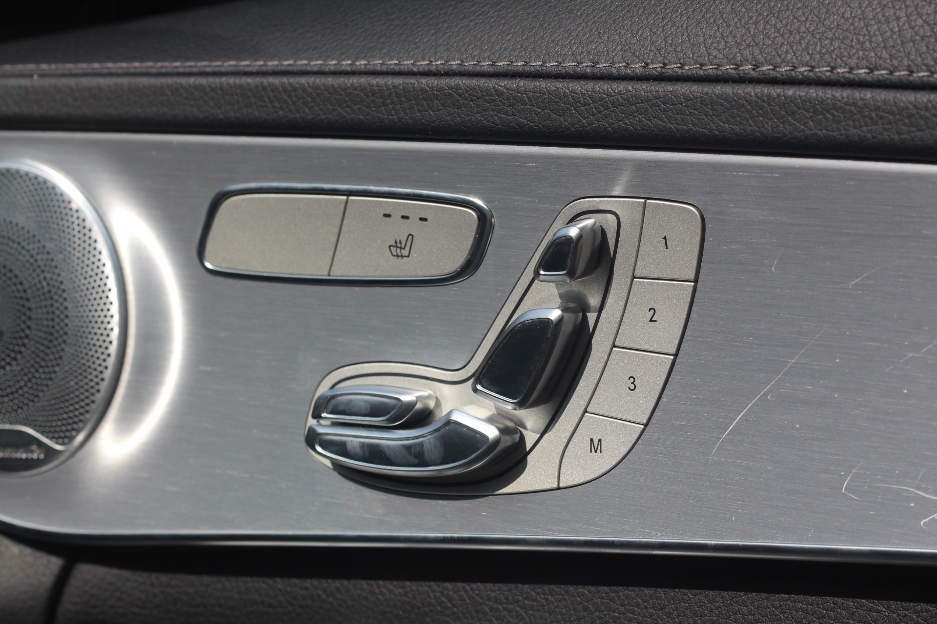 2015 (15) Mercedes-Benz C Class 2.1 C220d AMG Line (Premium Plus) 7G-Tronic+ (s/s) 4dr