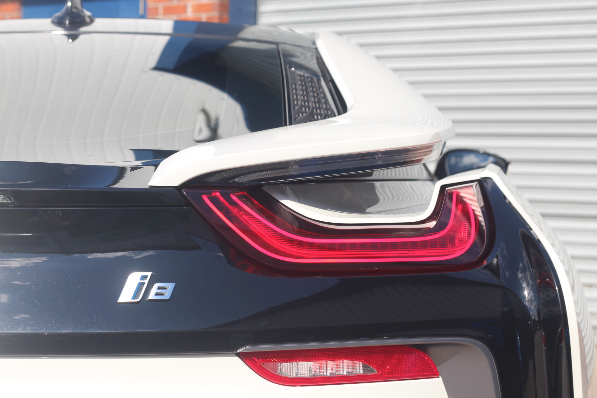 2017 (67) BMW i8 1.5 7.1kWh Auto 4WD (s/s) 2dr