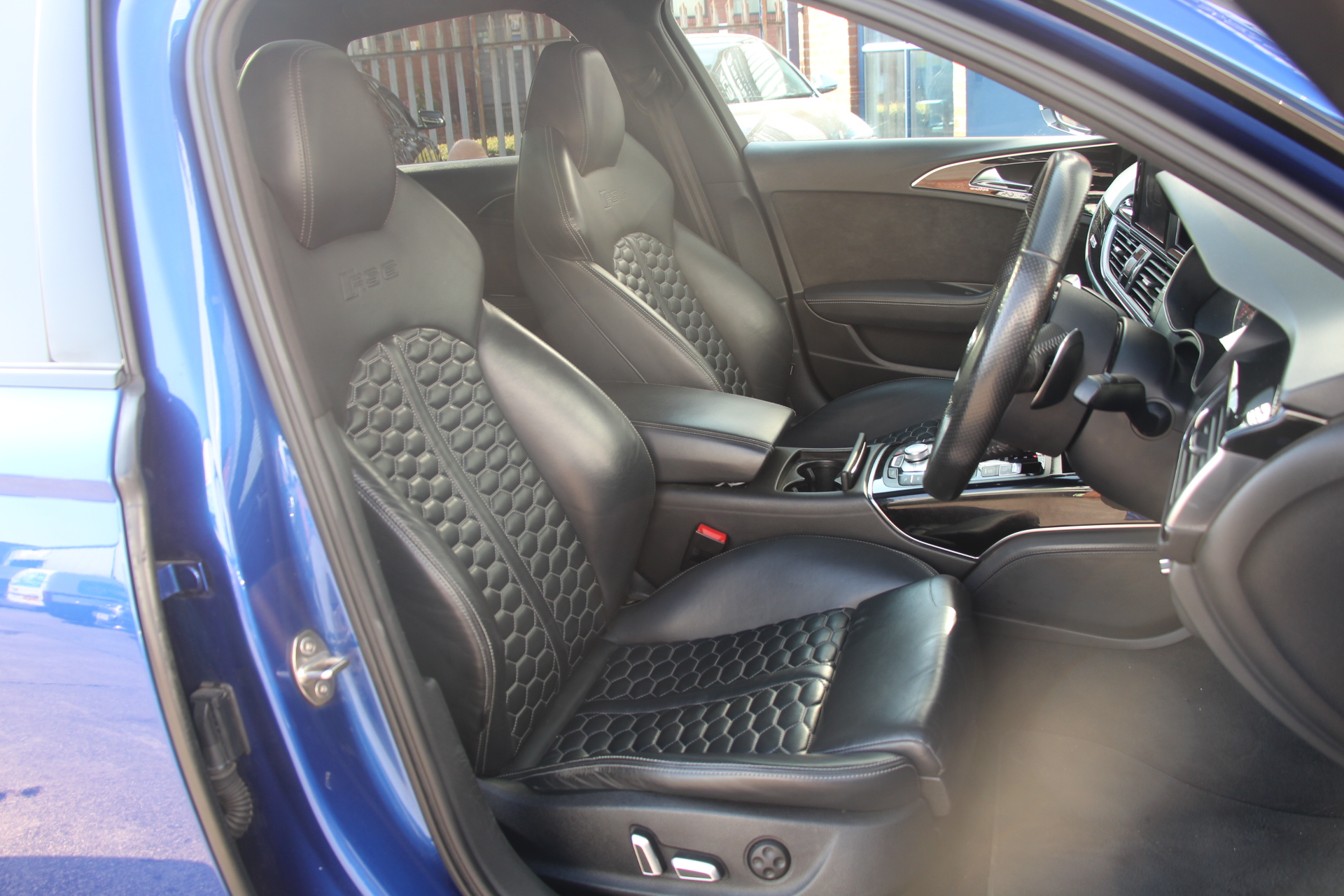 2015 (65) Audi RS6 Avant 4.0 TFSI V8 Avant Tiptronic quattro (s/s) 5dr