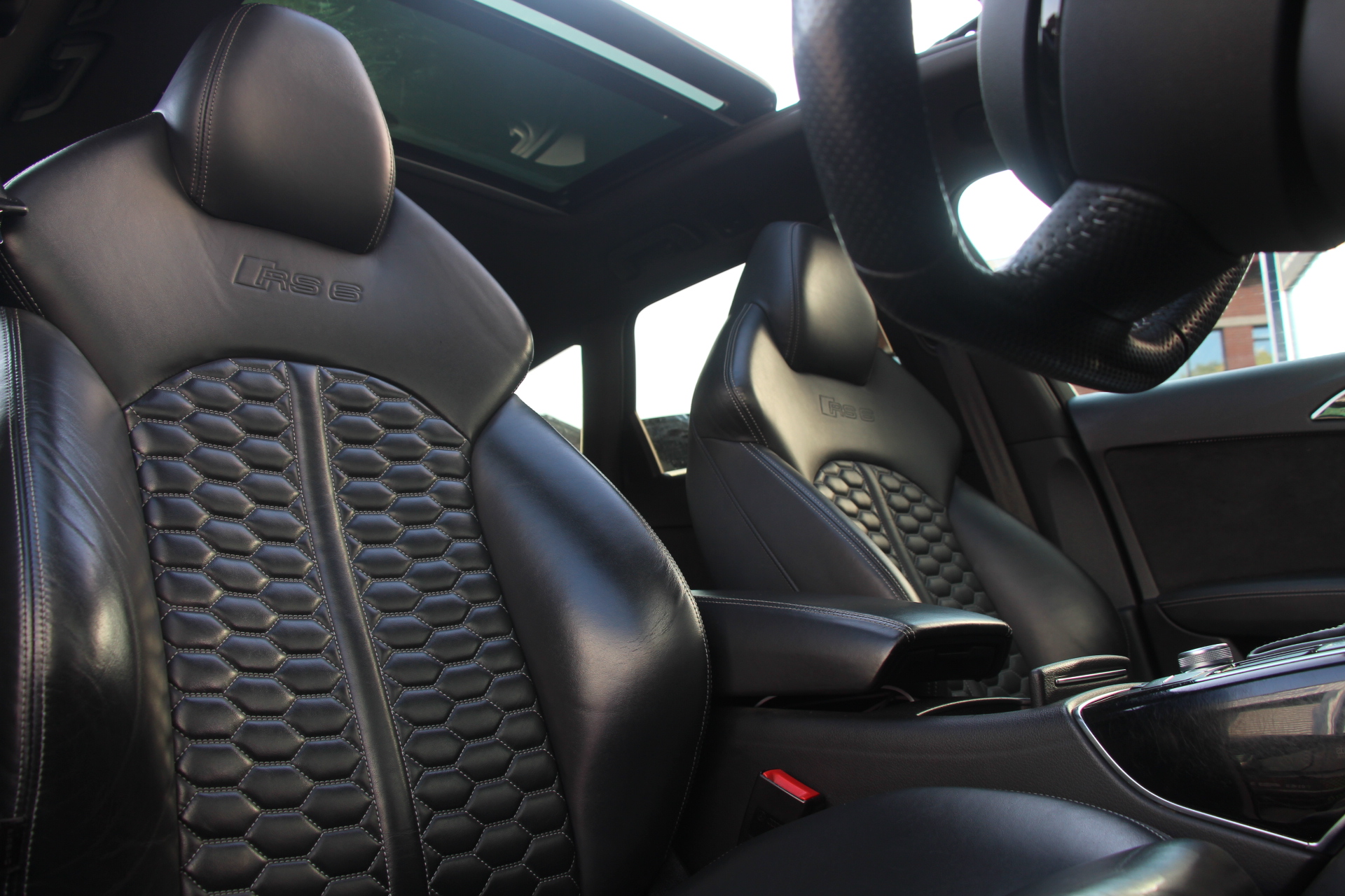 2015 (65) Audi RS6 Avant 4.0 TFSI V8 Avant Tiptronic quattro (s/s) 5dr