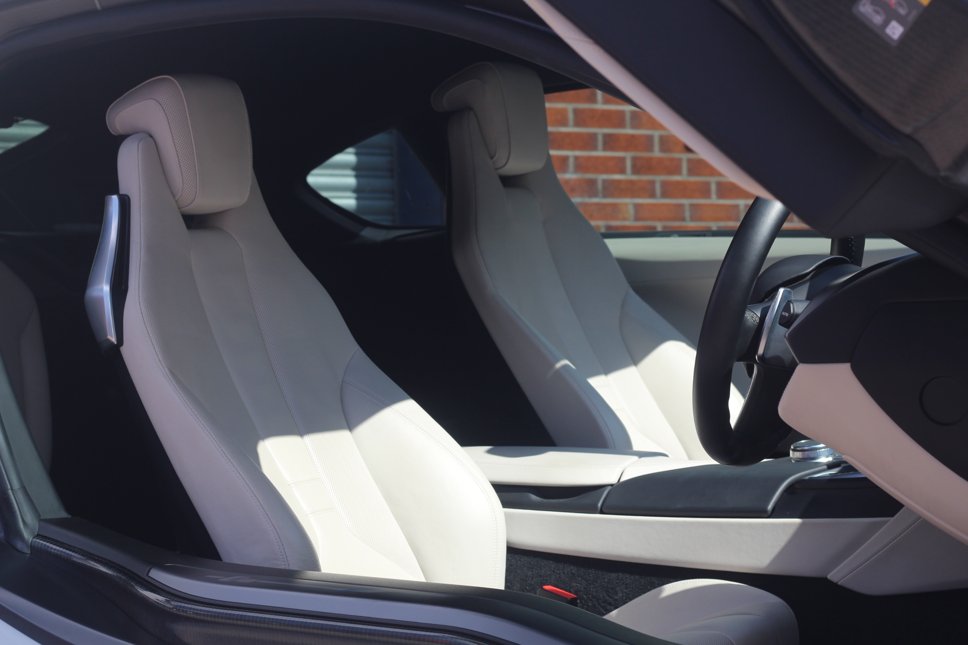 2017 (67) BMW i8 1.5 7.1kWh Auto 4WD (s/s) 2dr