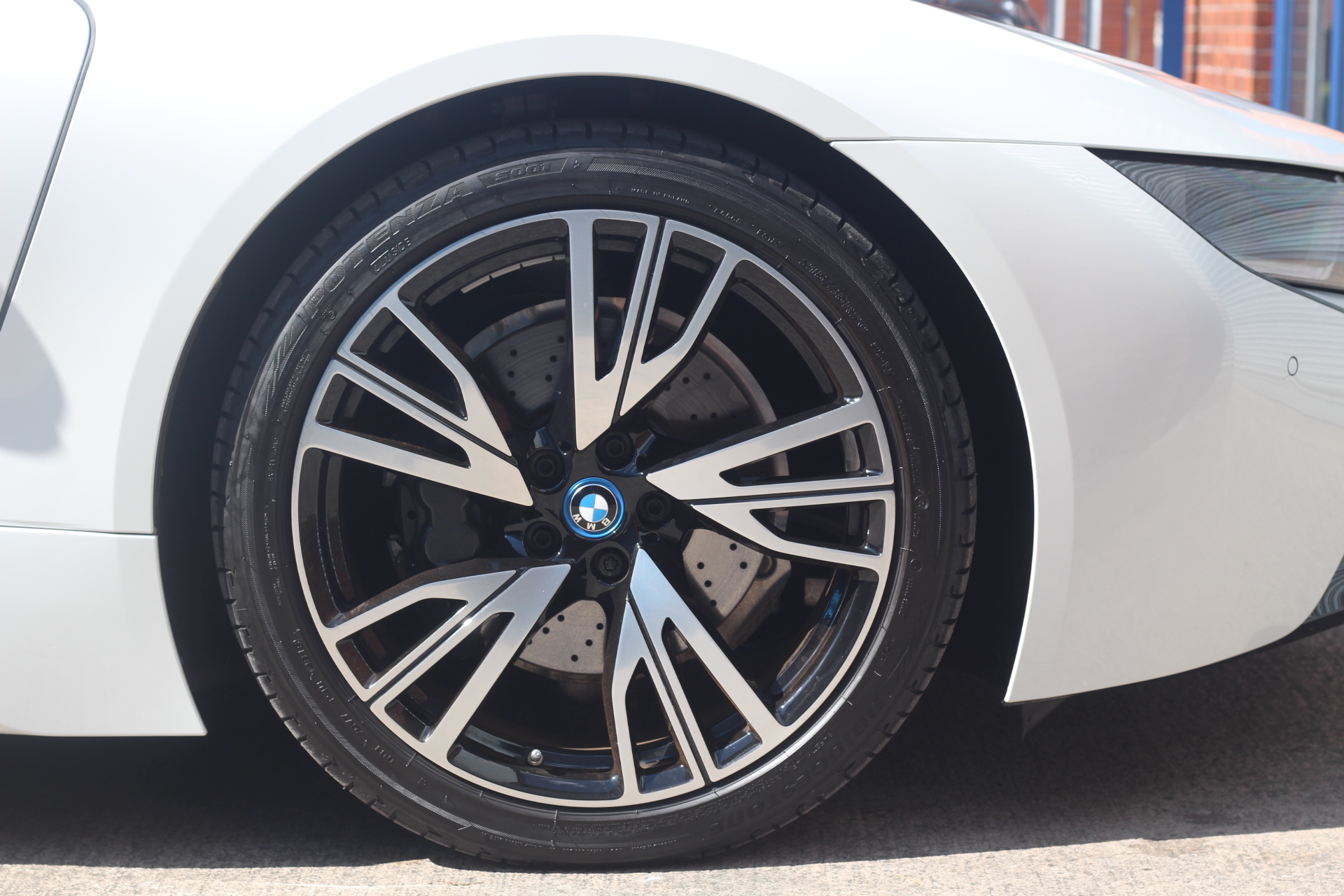 2017 (67) BMW i8 1.5 7.1kWh Auto 4WD (s/s) 2dr