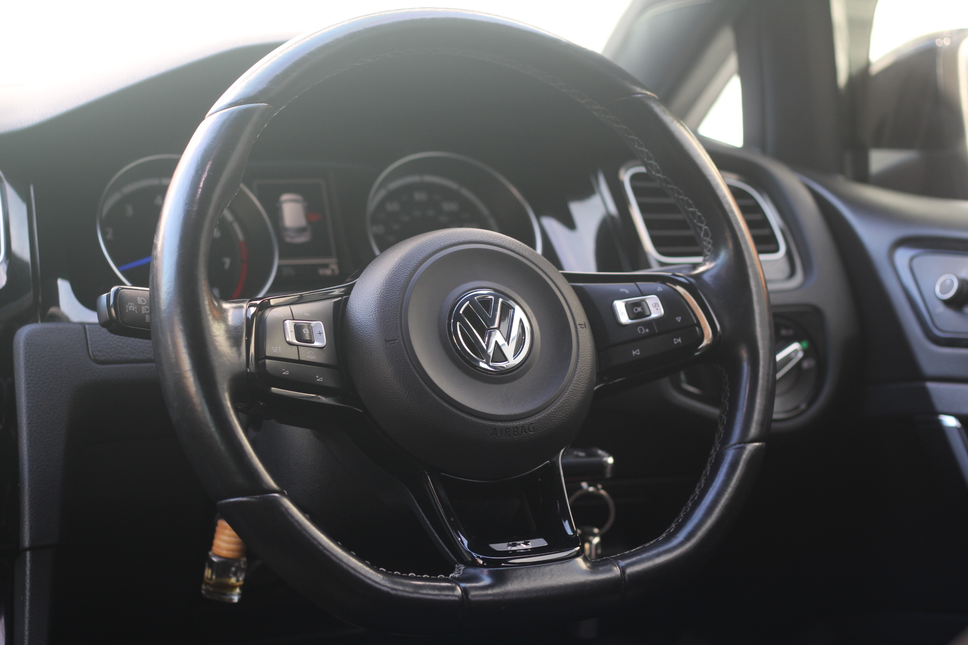 2015 (15) Volkswagen Golf 2.0 TSI BlueMotion Tech R DSG 4MOTION (s/s) 5dr