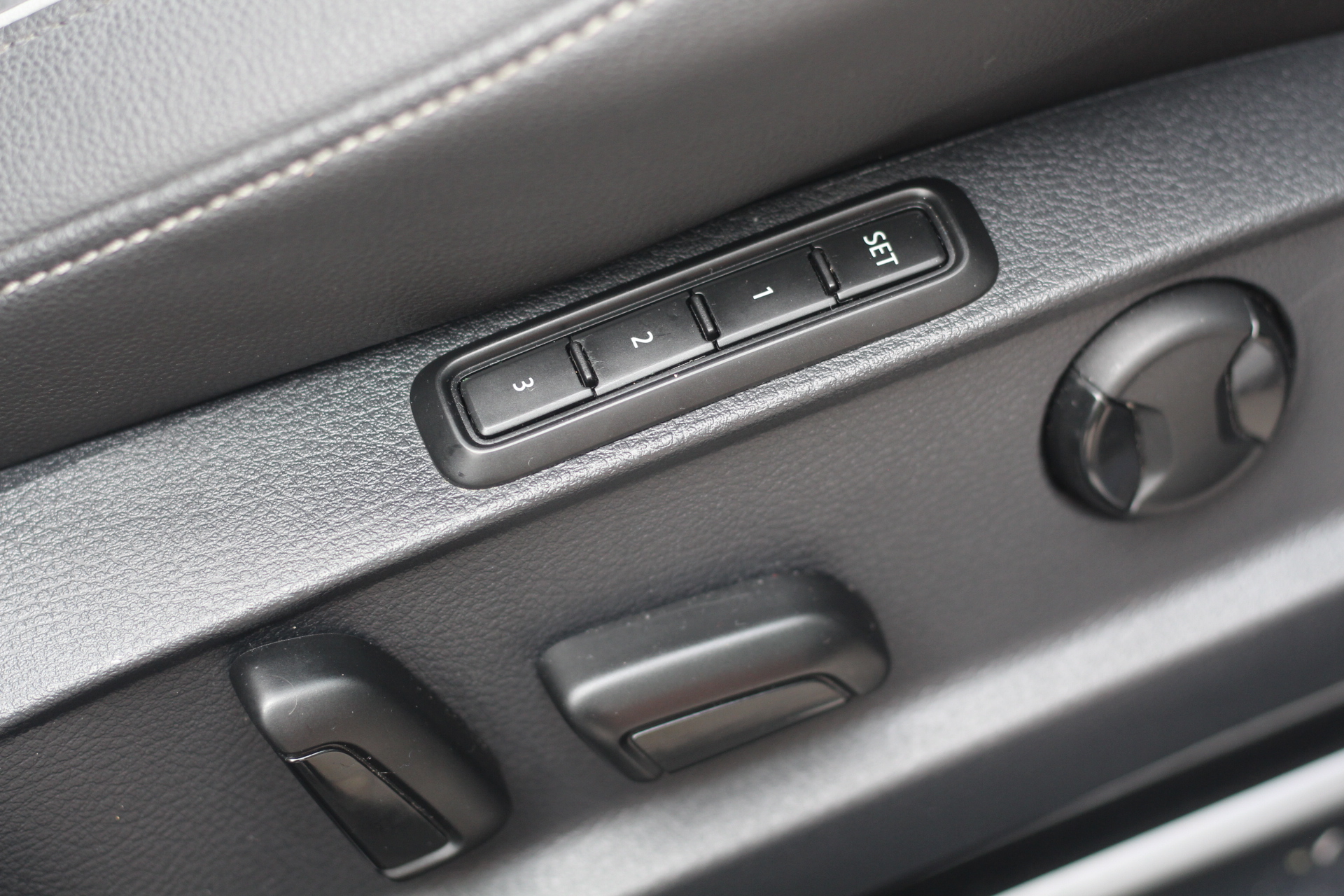 2017 (67) Volkswagen Golf 2.0 TSI BlueMotion Tech R DSG 4Motion (s/s) 5dr