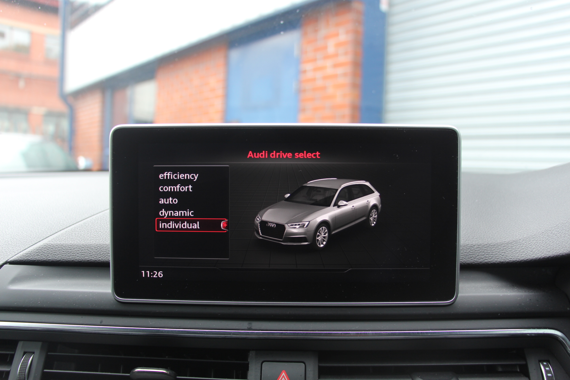 2016 (16) Audi A4 Avant 2.0 TFSI S line Avant S Tronic quattro (s/s) 5dr