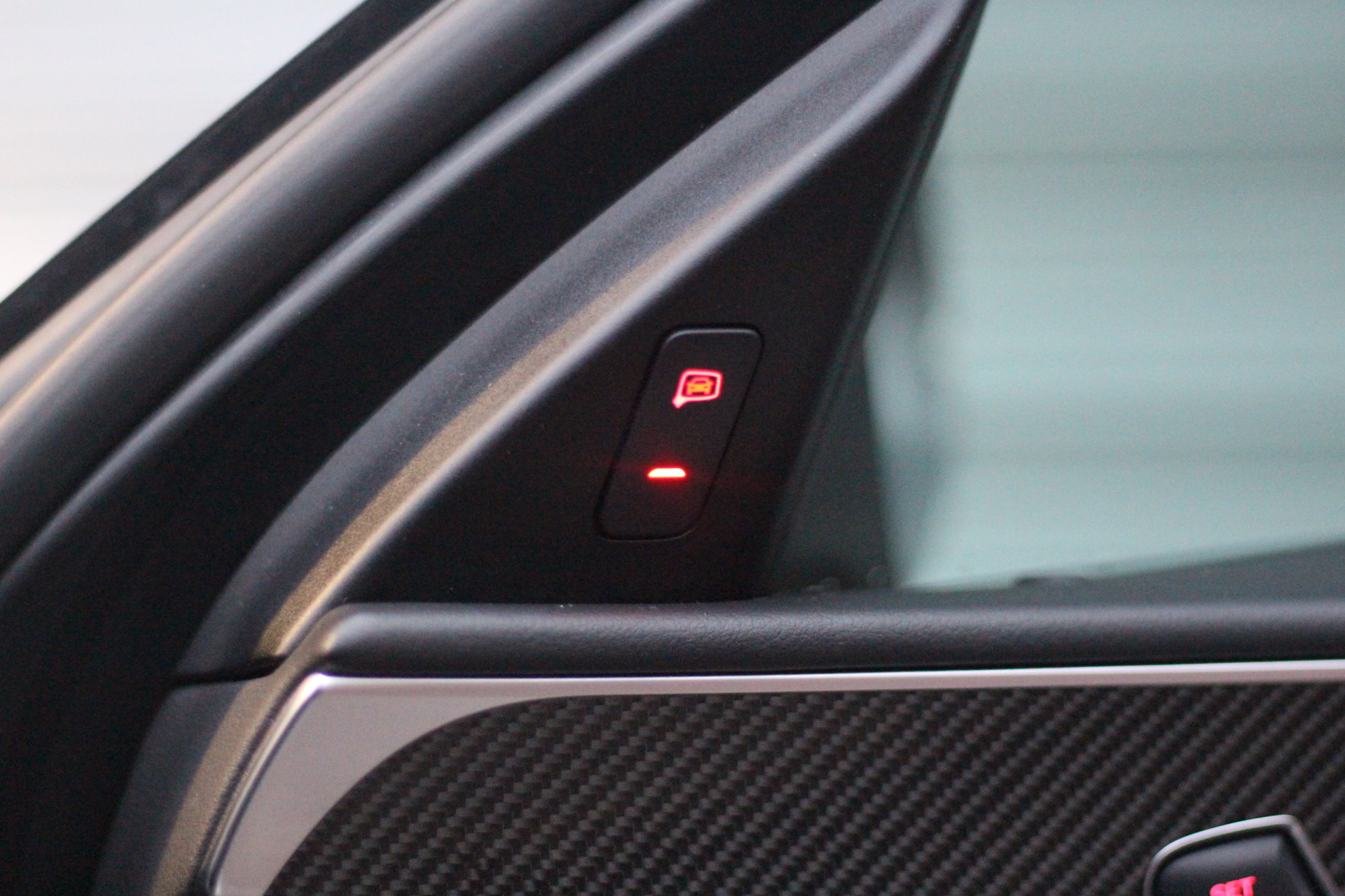 2017 (17) Audi RS6 Avant 4.0 TFSI V8 Performance Avant Tiptronic quattro (s/s) 5dr