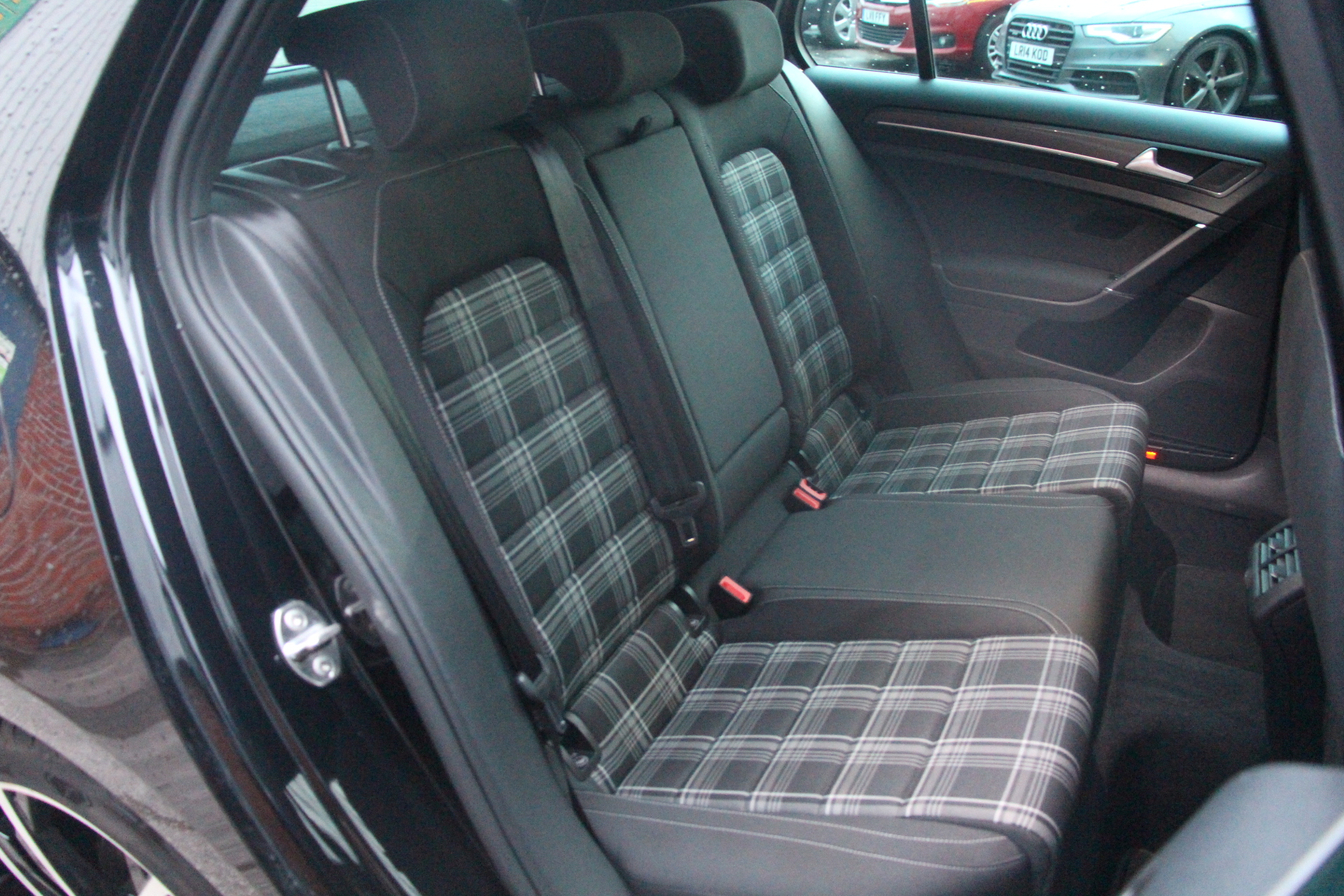 2017 (17) Volkswagen Golf 2.0 TDI BlueMotion Tech GTD DSG (s/s) 5dr