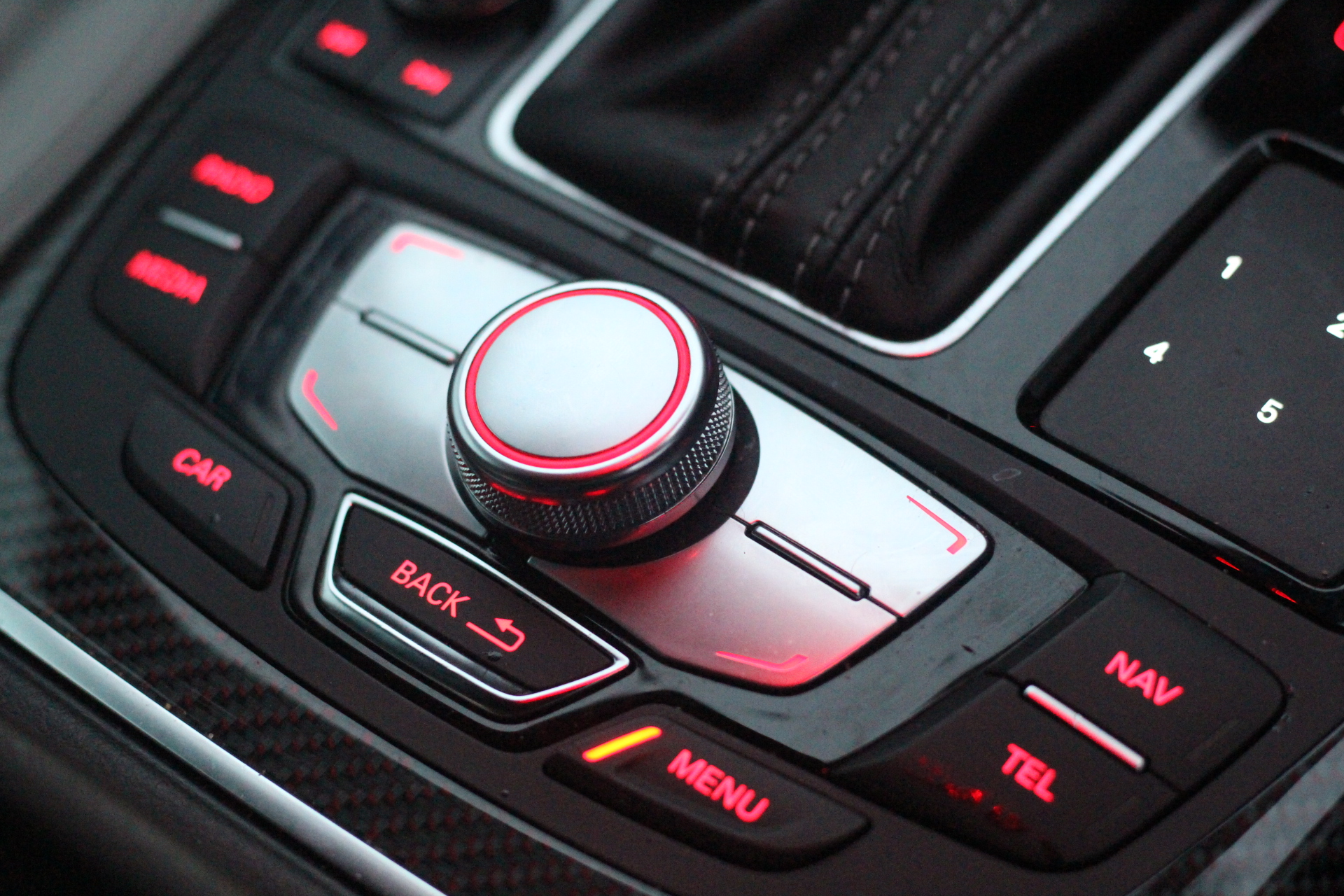 2017 (17) Audi RS6 Avant 4.0 TFSI V8 Performance Avant Tiptronic quattro (s/s) 5dr