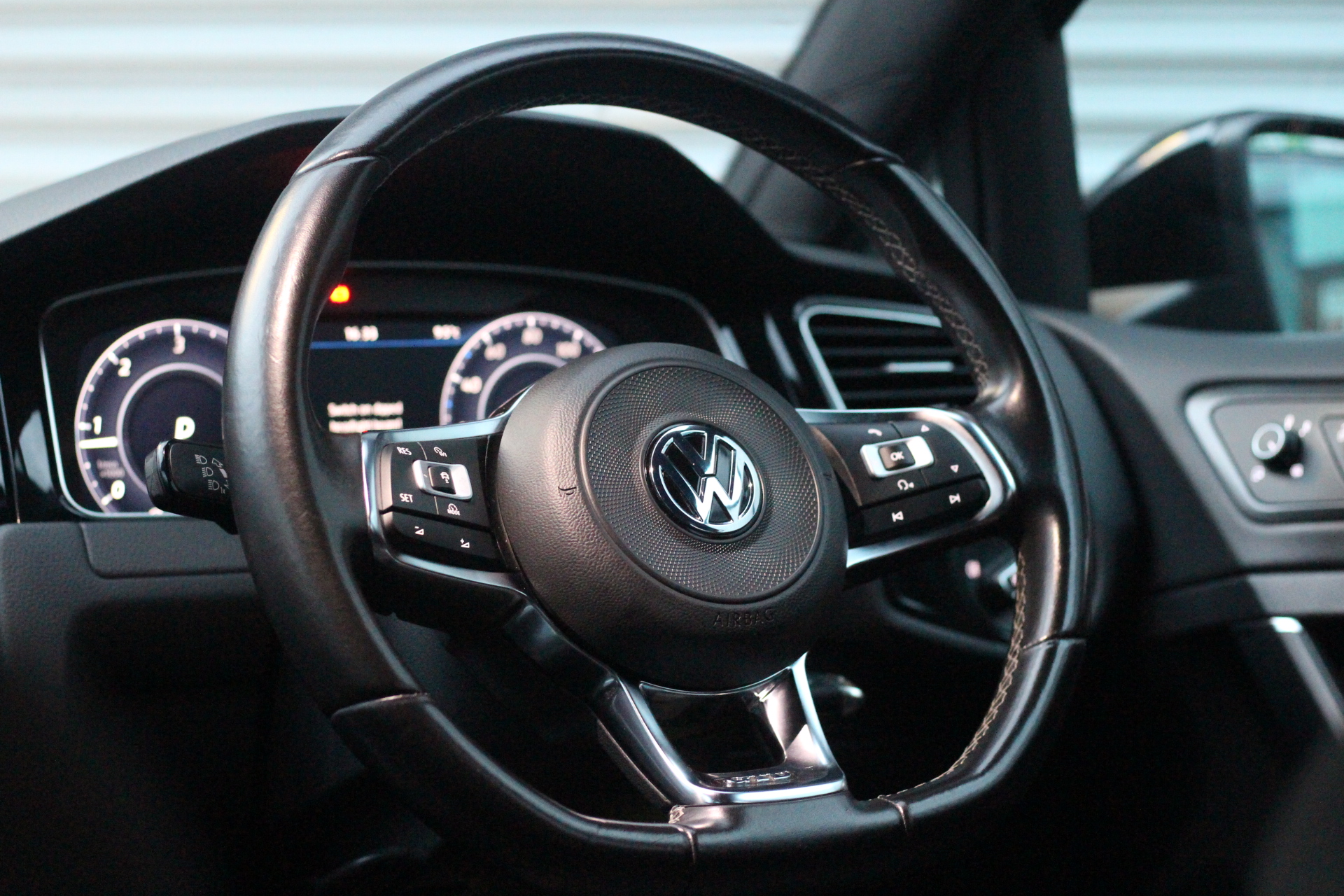 2017 (17) Volkswagen Golf 2.0 TDI BlueMotion Tech GTD DSG (s/s) 5dr