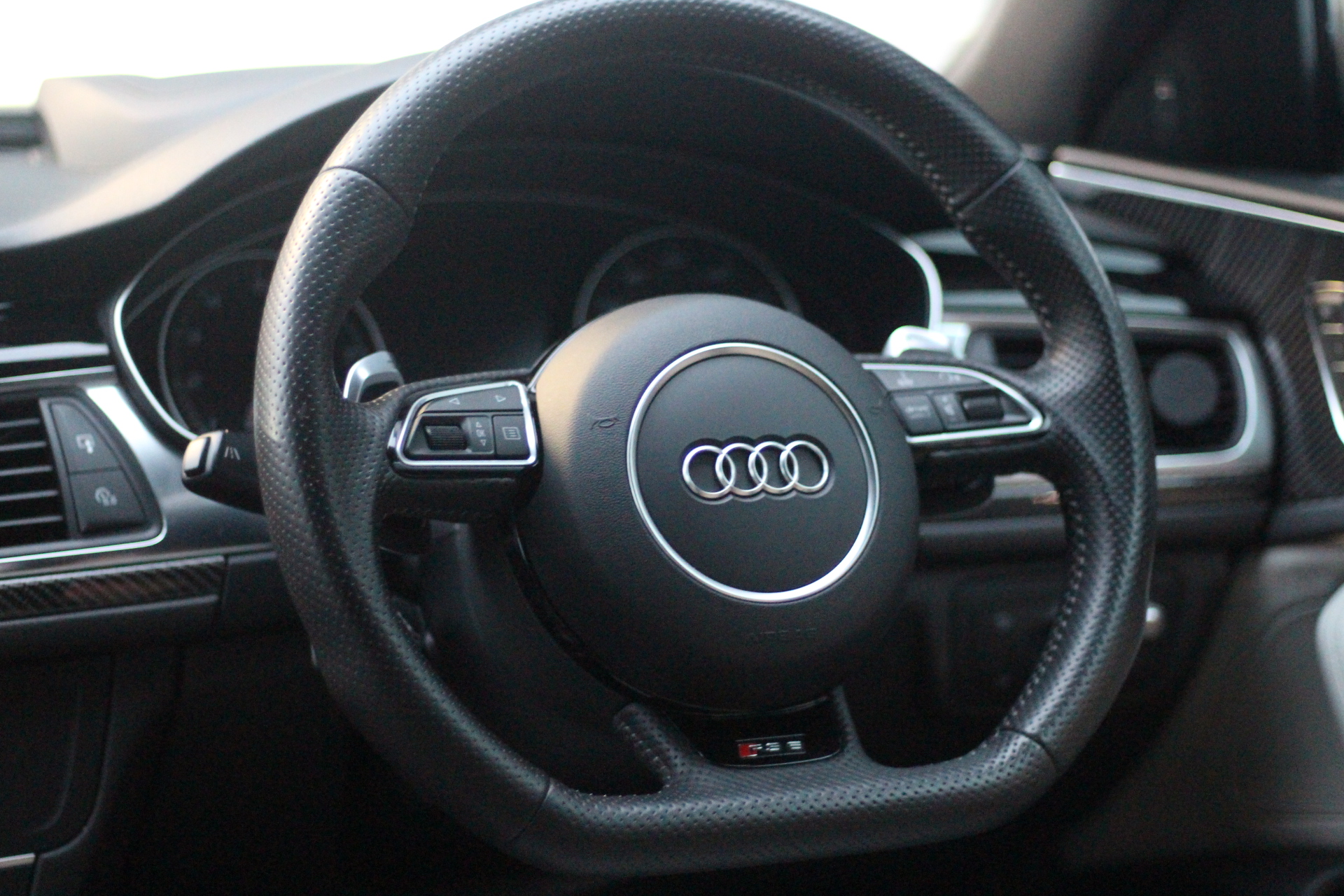 2017 (17) Audi RS6 Avant 4.0 TFSI V8 Performance Avant Tiptronic quattro (s/s) 5dr