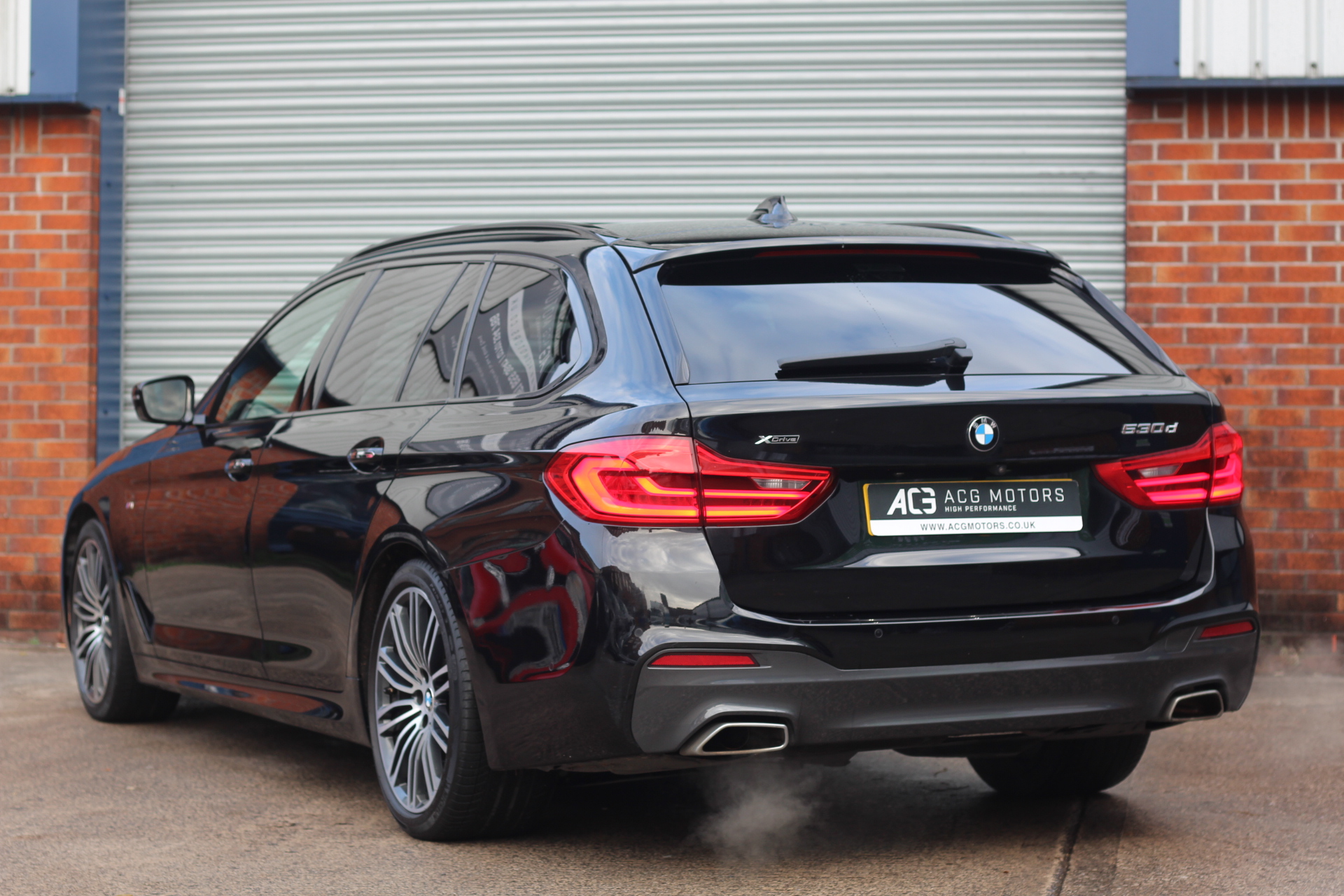 2017 (67) BMW 5 Series 3.0 530d M Sport Touring Auto xDrive (s/s) 5dr