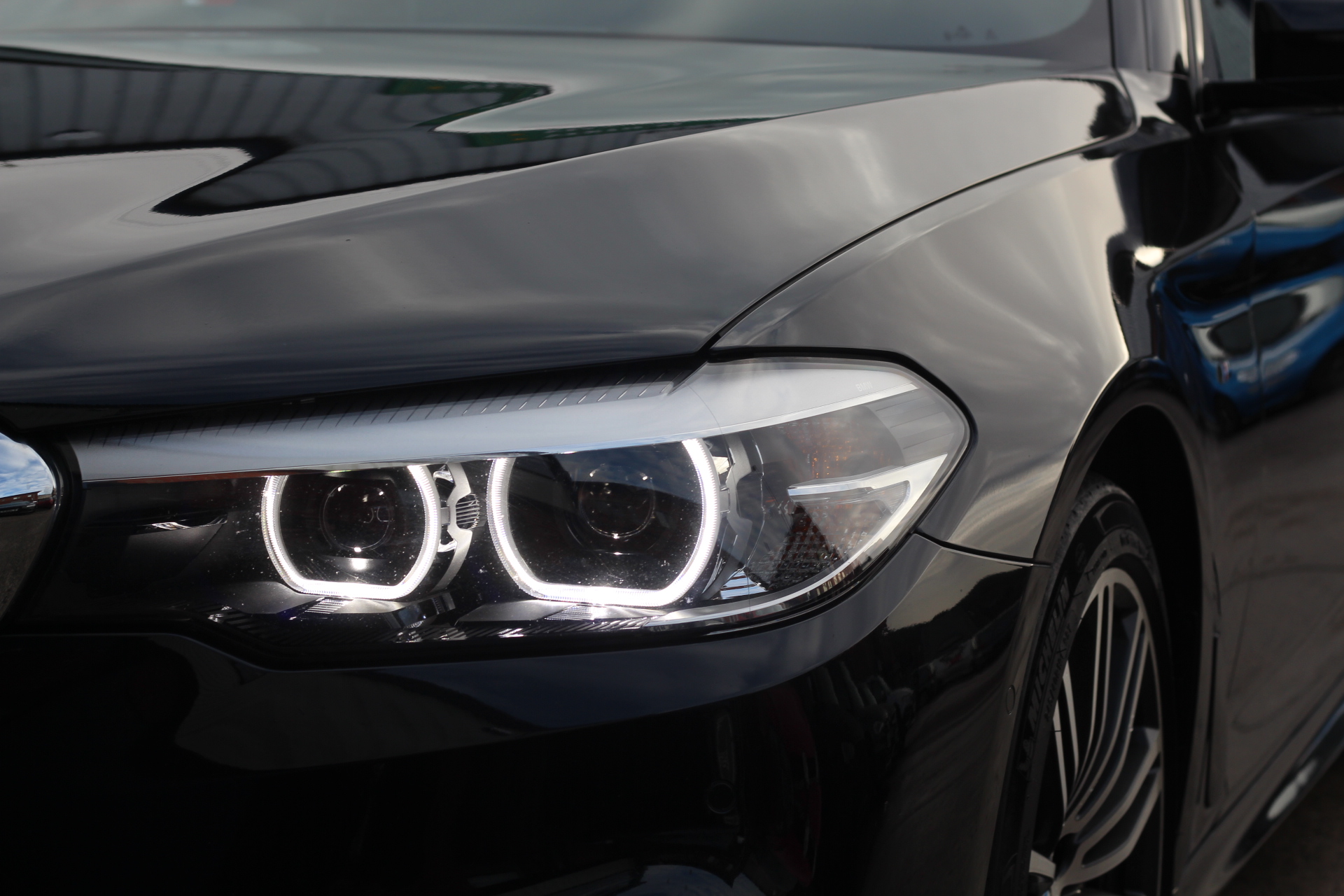 2017 (67) BMW 5 Series 3.0 530d M Sport Touring Auto xDrive (s/s) 5dr