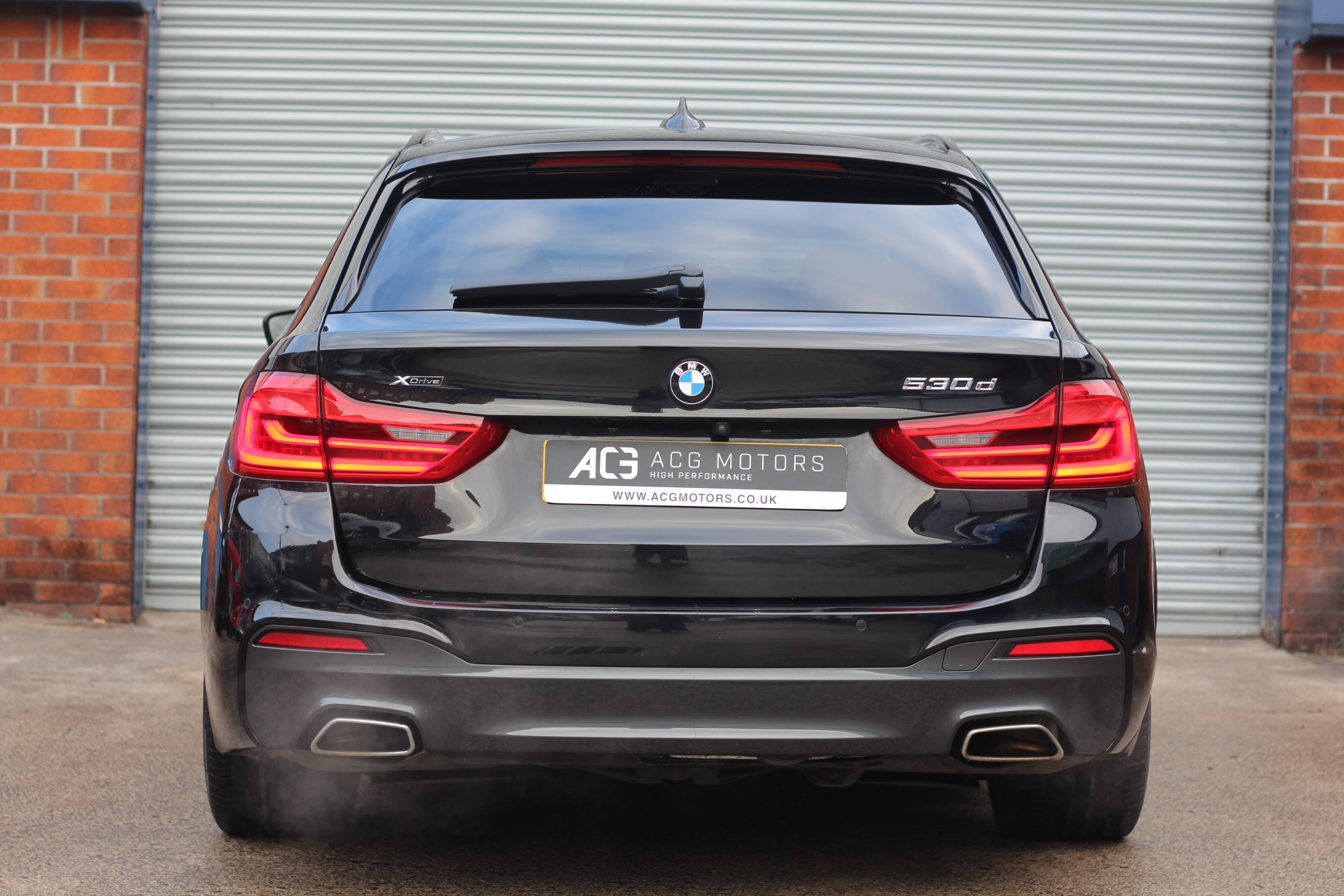 2017 (67) BMW 5 Series 3.0 530d M Sport Touring Auto xDrive (s/s) 5dr