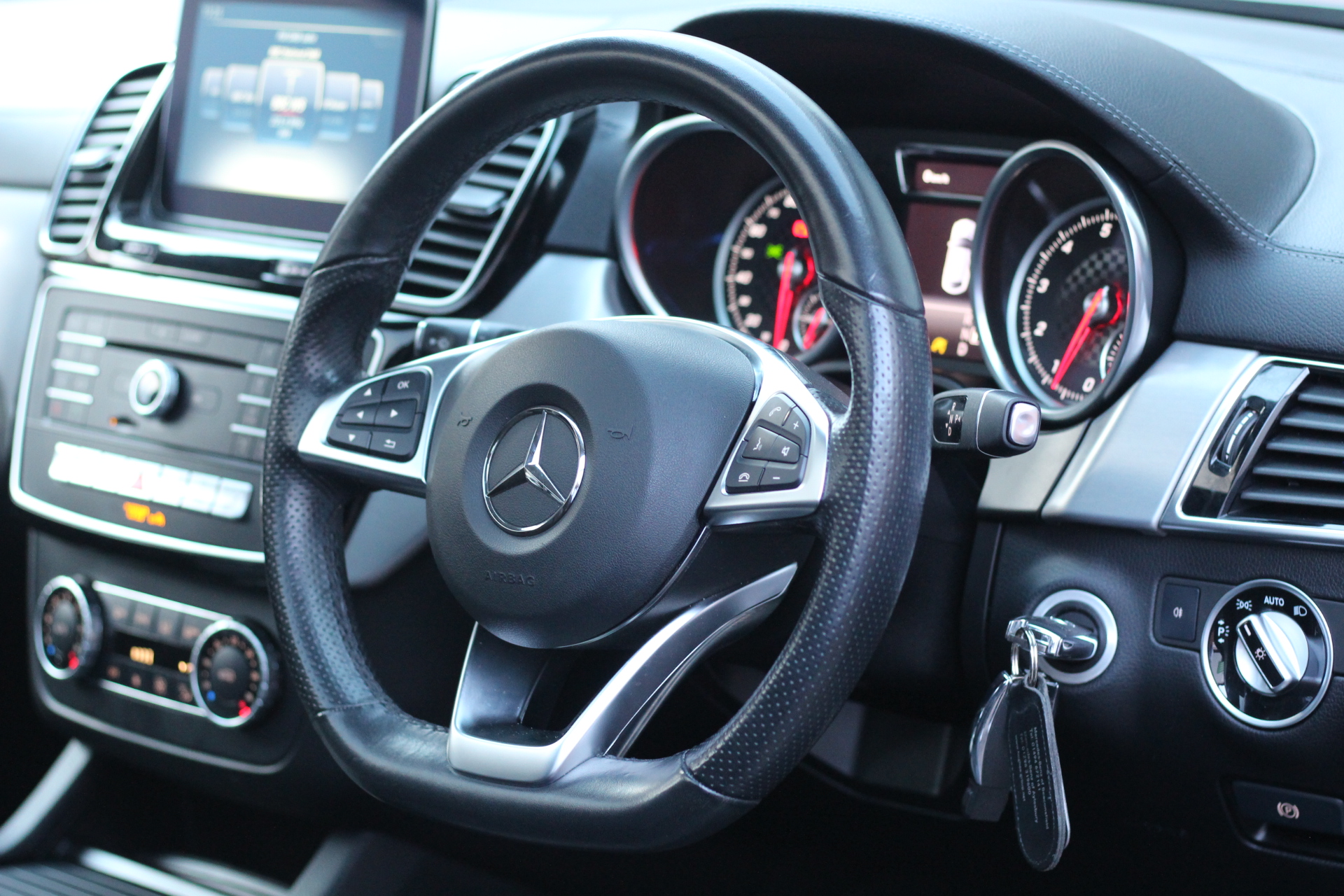 2017 (67) Mercedes-Benz GLE Class 3.0 GLE43 V6 AMG (Premium) G-Tronic 4MATIC (s/s) 5dr